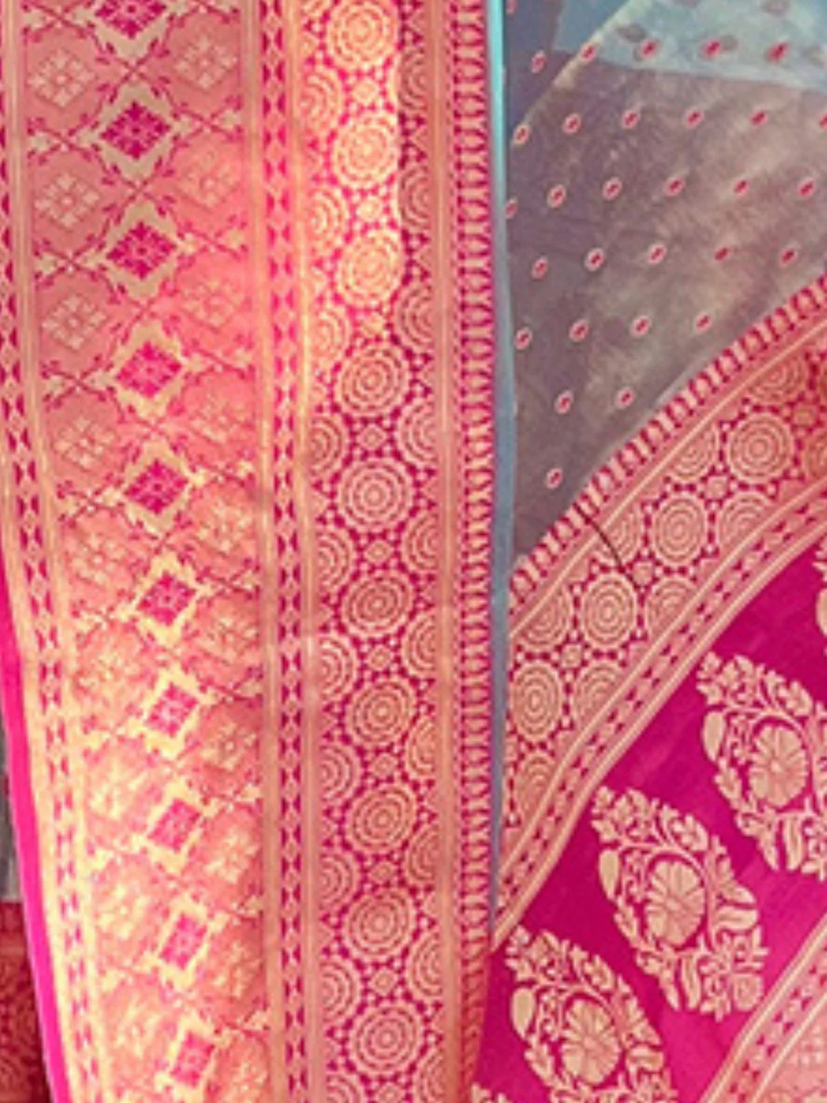 Odette Grey Woven Design Tissue Silk Saree With Unstitched Blouse For Women - Image 4