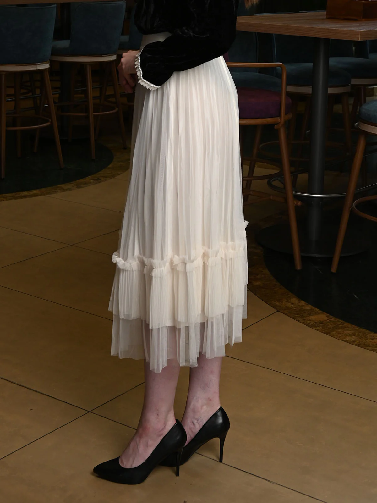 Odette Ivory Net Solid Skirt For Women - Image 5