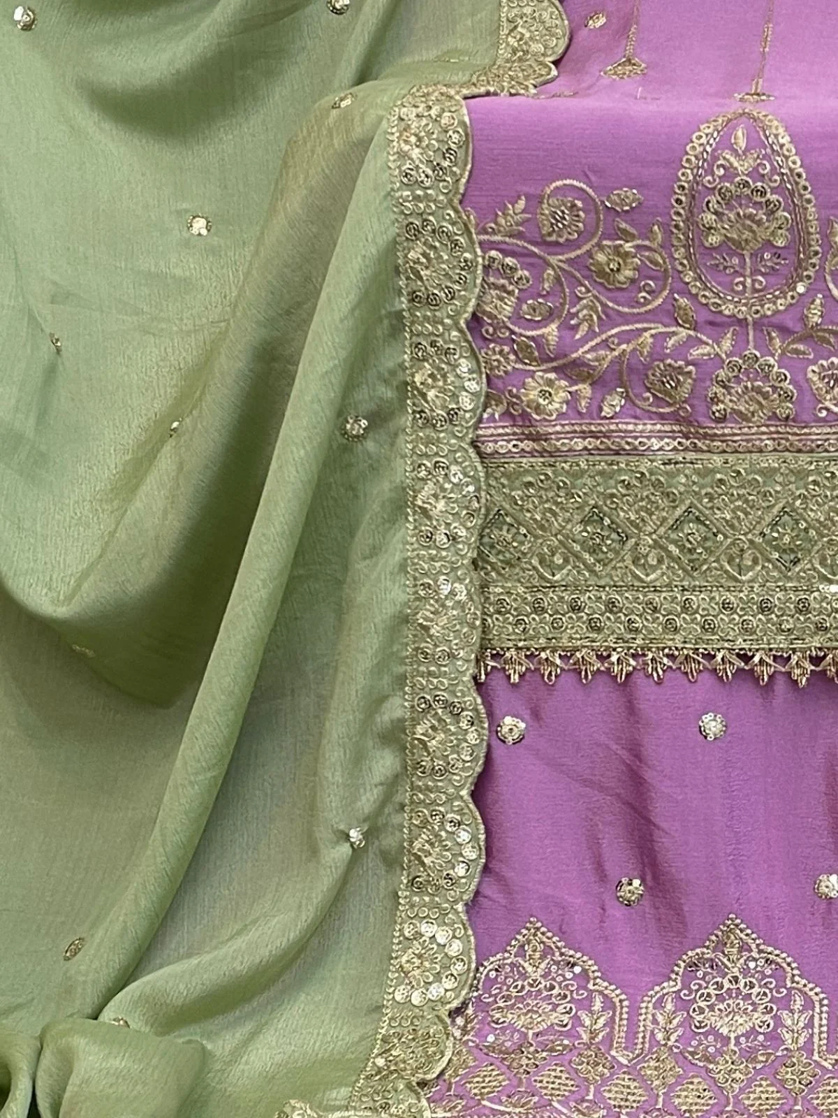 Odette Lavender Chinon Embroidered Semi-Sitched Kurta Set For Women - Image 3