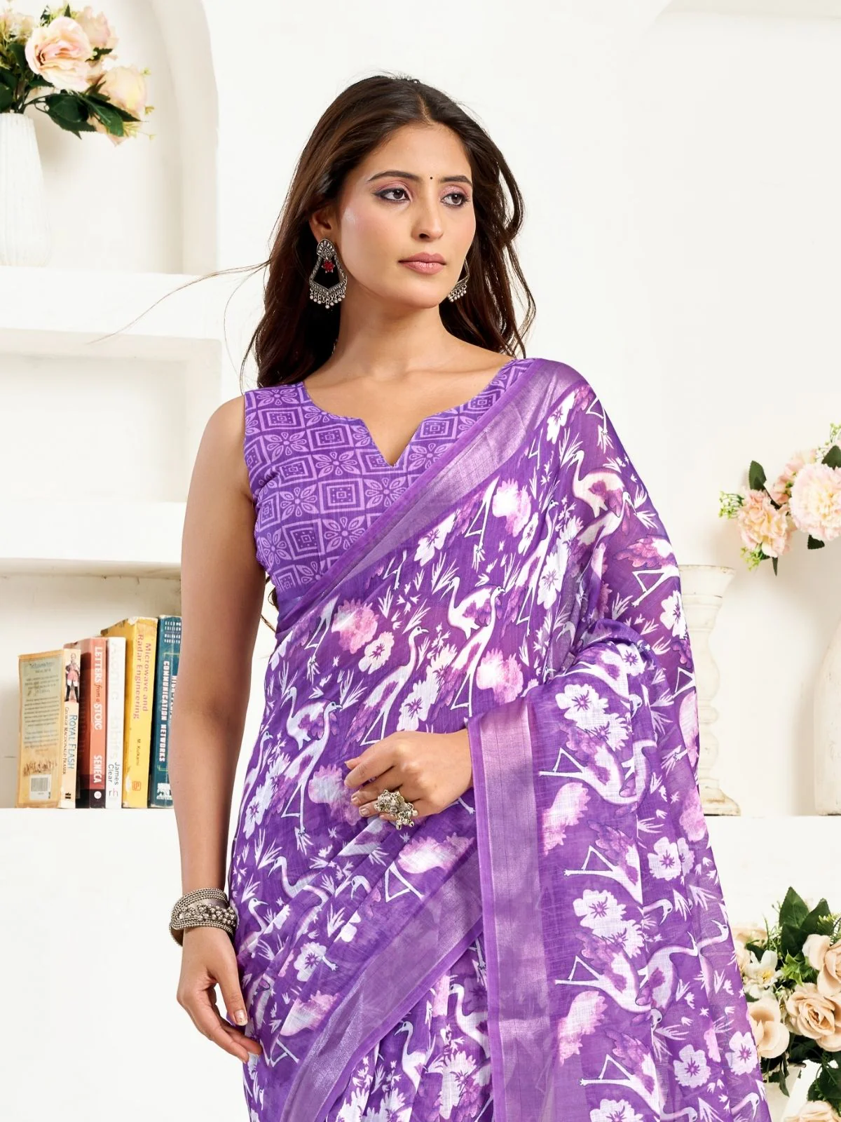 Odette Lavender Cotton Linen Zari Work Saree For Women - Image 4