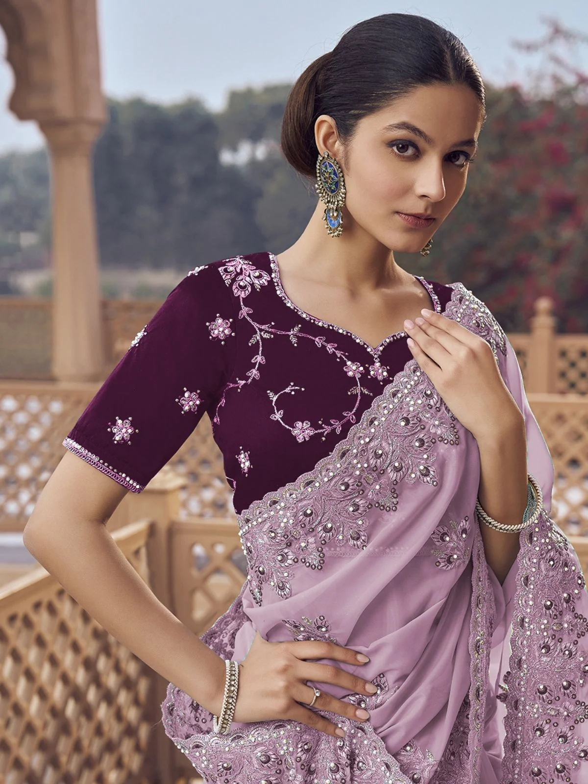 Odette Lavender Georgette Embellished Elegant Saree For Women - Image 2