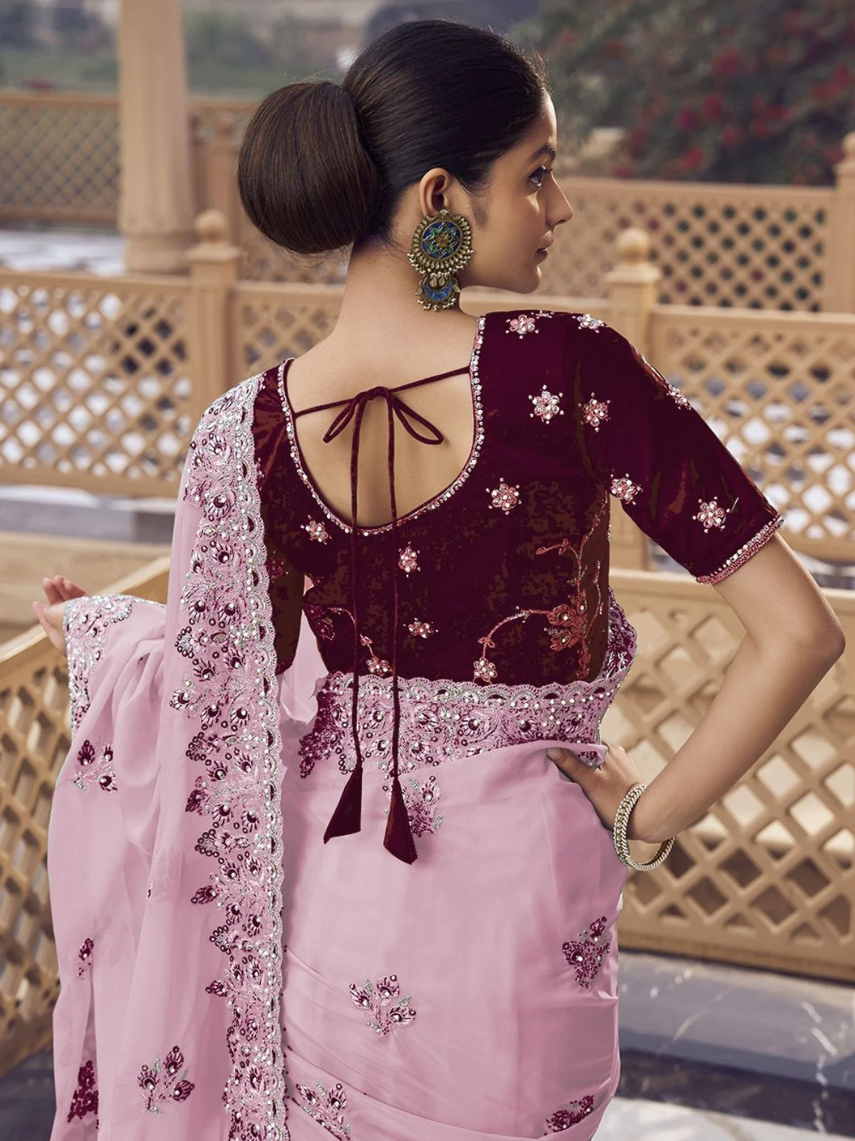 Odette Lavender Georgette Embellished Elegant Saree For Women - Image 3