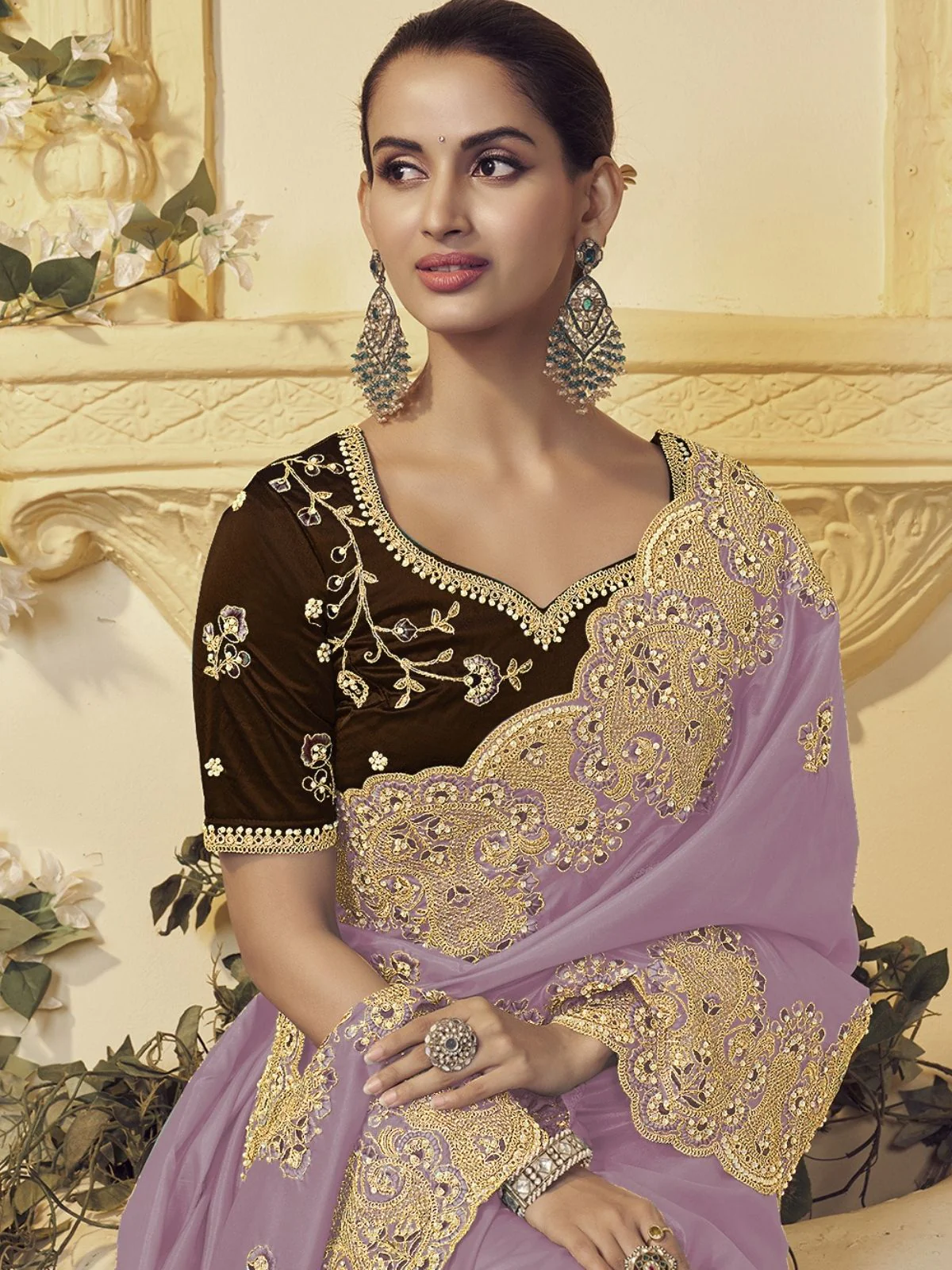 Odette Lavender Georgette Embroidered Elegant Saree For Women - Image 3