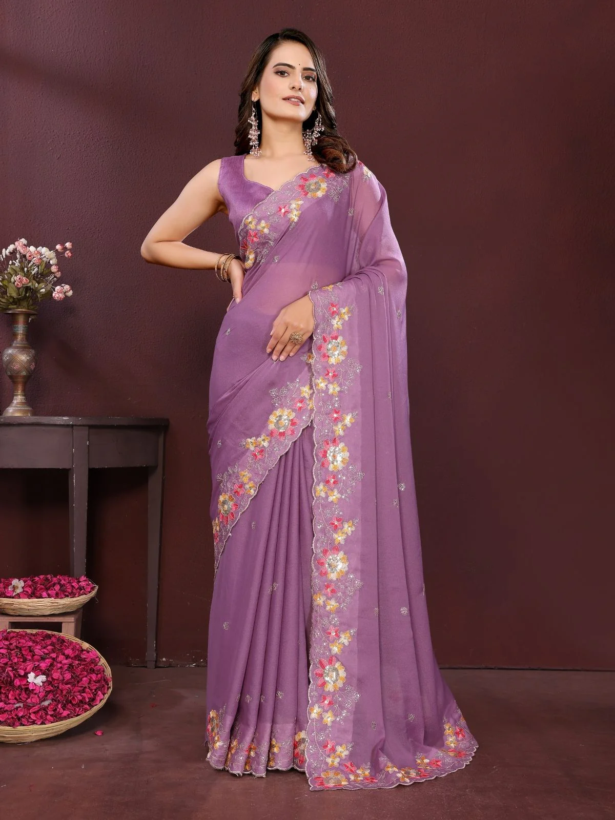 Odette Lavender Georgette Solid Saree For Women - Image 3