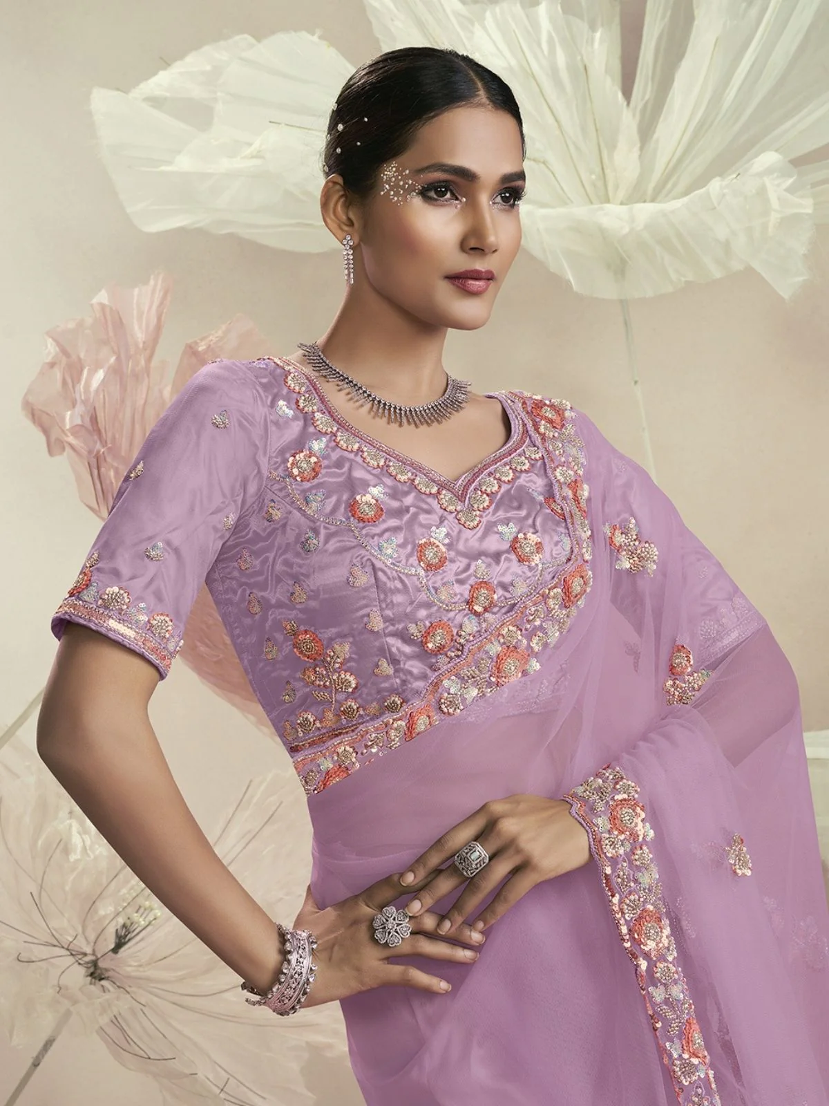 Odette Lavender Net Embellished Elegant Saree For Women - Image 3
