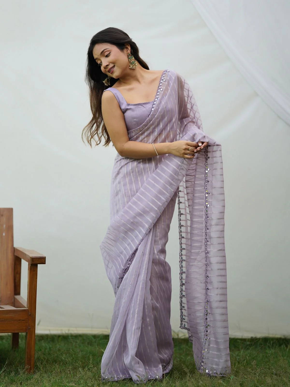 Odette Lavender Organza Mirror Work Saree With Unstitched Blouse For Women - Image 3