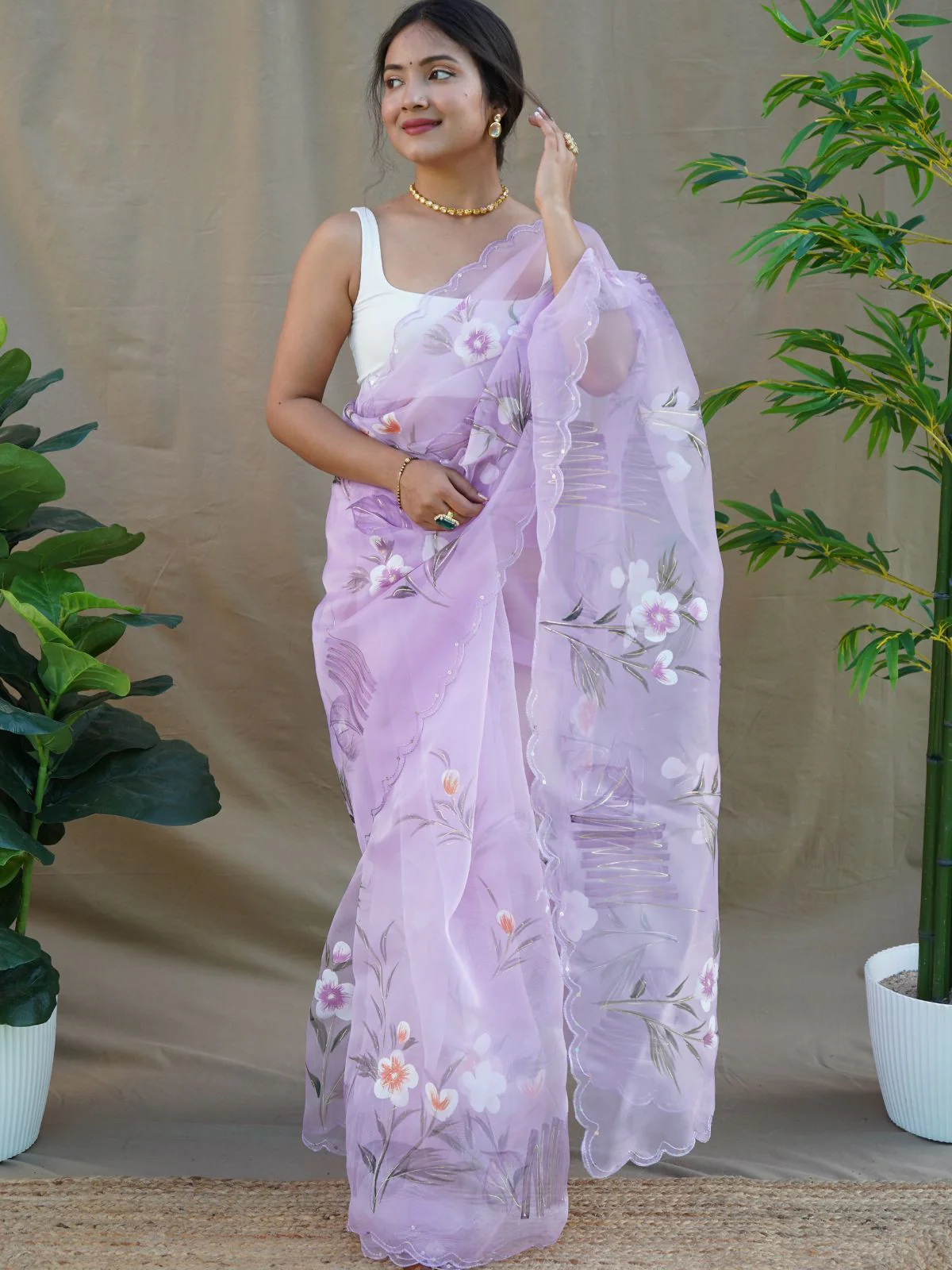 Odette Lavender Organza Printed Saree With Unstitched Blouse For Women - Image 2