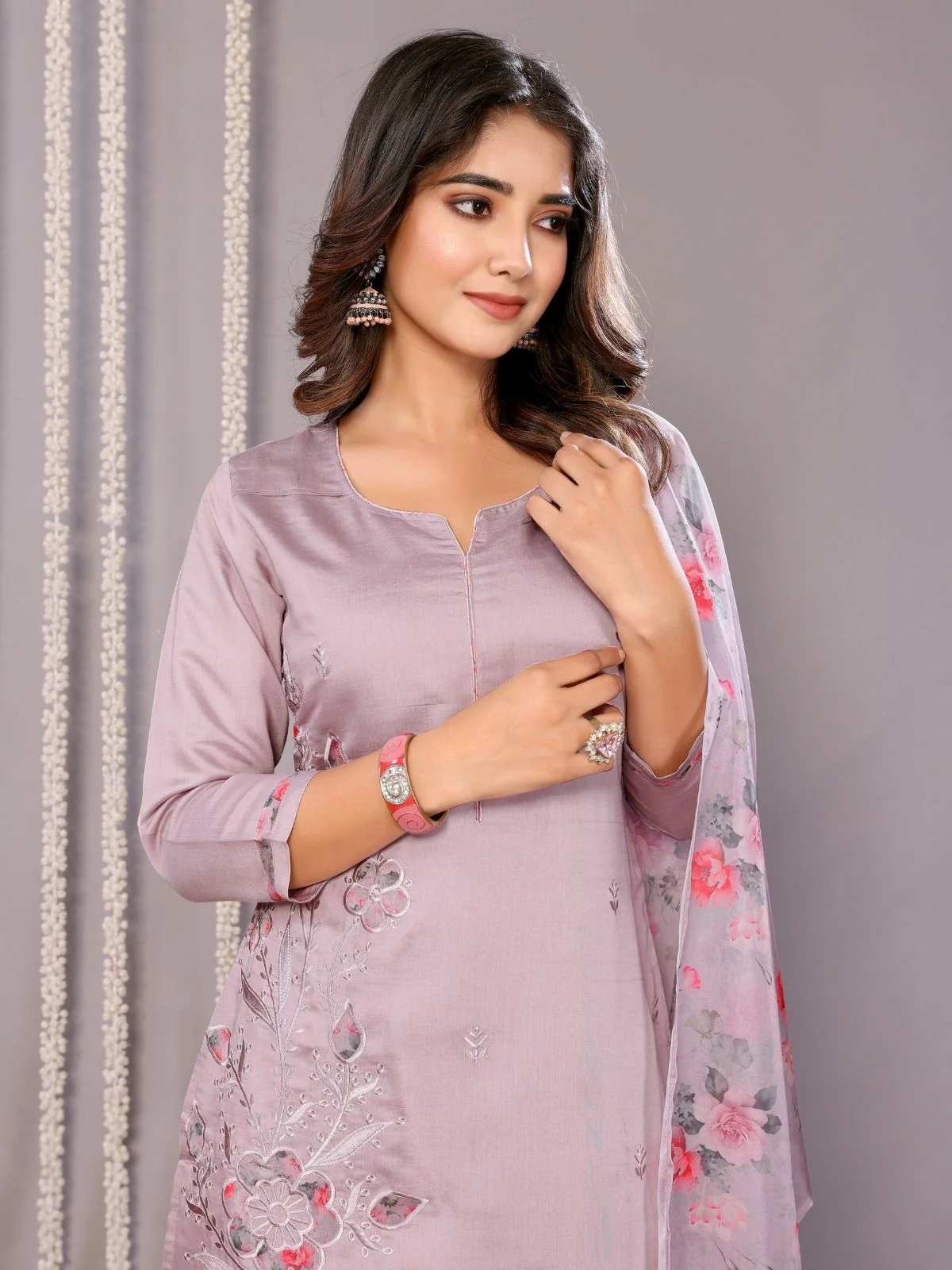 Odette Lavender Silk Blend Embroidered Stiched Kurta Set For Women - Image 4
