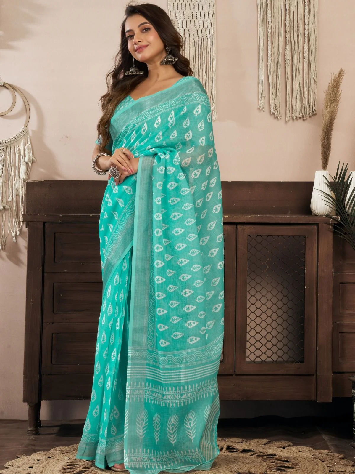 Odette Light Blue Cotton Linen Zari Work Saree For Women - Image 2