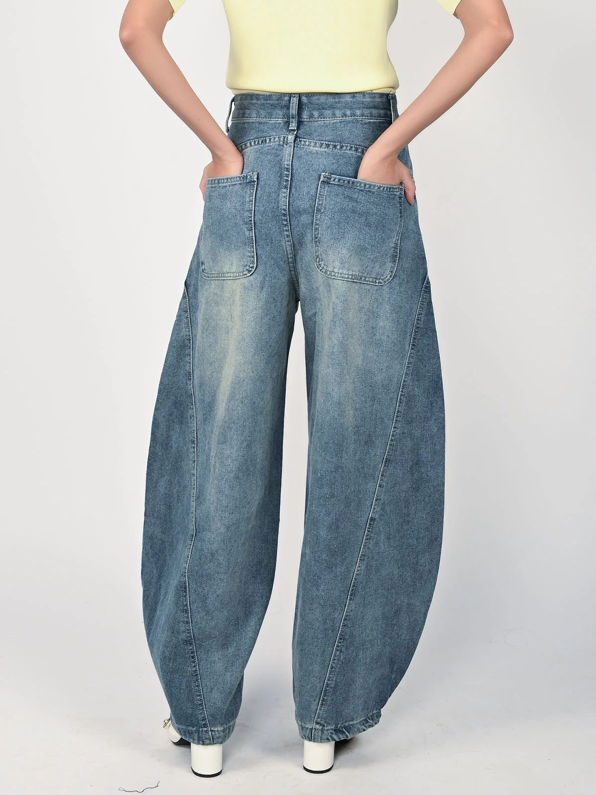 Odette Light Blue Denim Button Work Jeans For Women - Image 3
