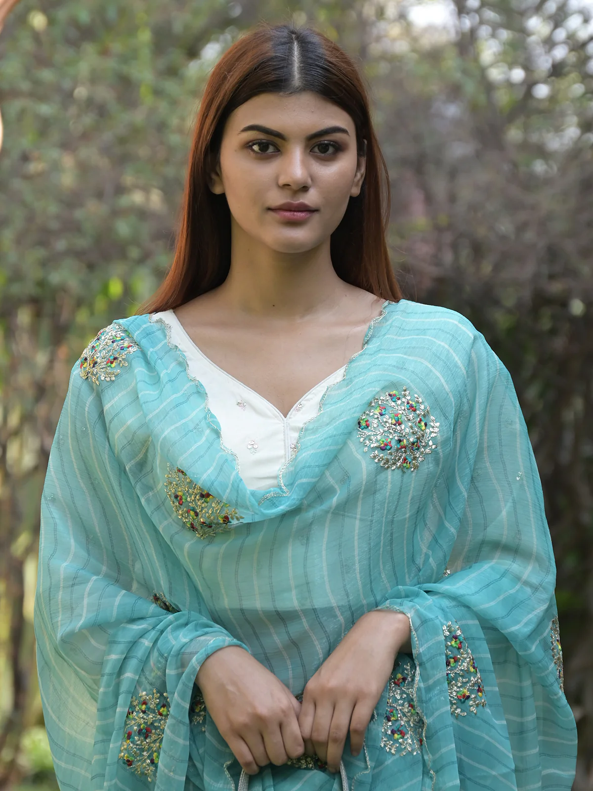 Odette Light Blue Embroidered Simmar Saree with Unstitched Blouse for Women - Image 4