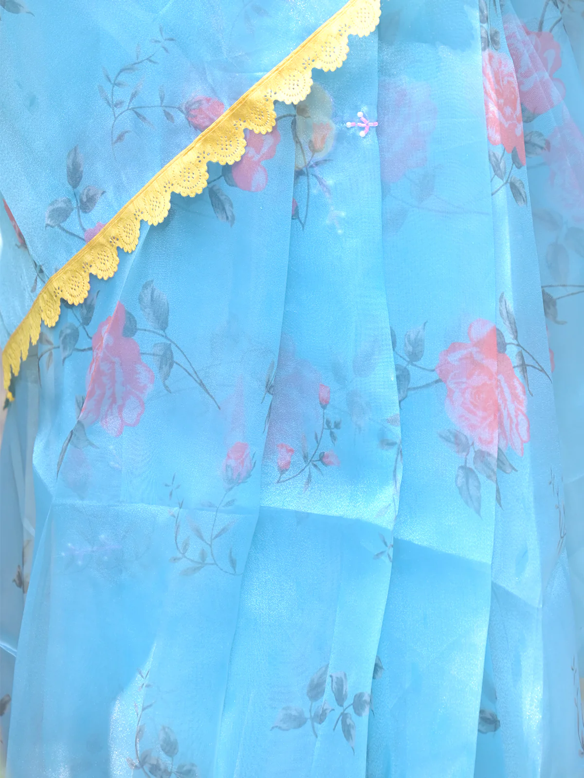 Odette Light Blue Floral Printed Organza Saree with Unstitched Blouse for Women - Image 5
