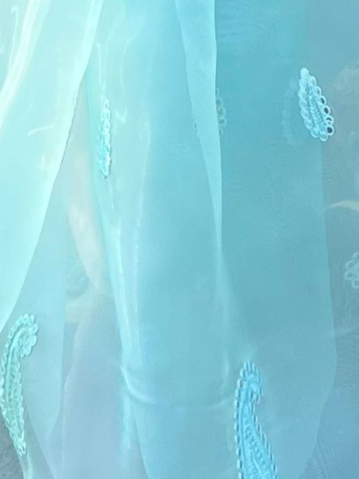 Odette Light Blue Organza Embroidered Saree With Unstitched Blouse For Women - Image 6