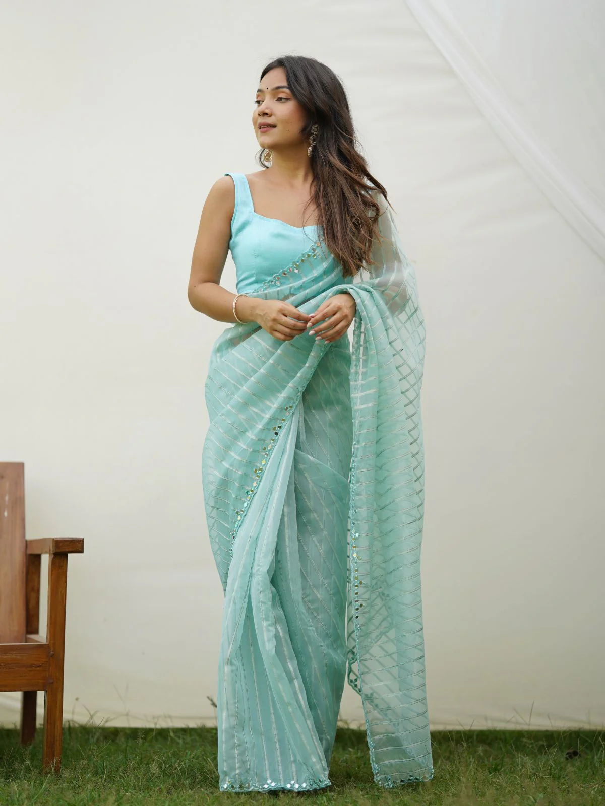 Odette Light Blue Organza Mirror Work Saree With Unstitched Blouse For Women - Image 4