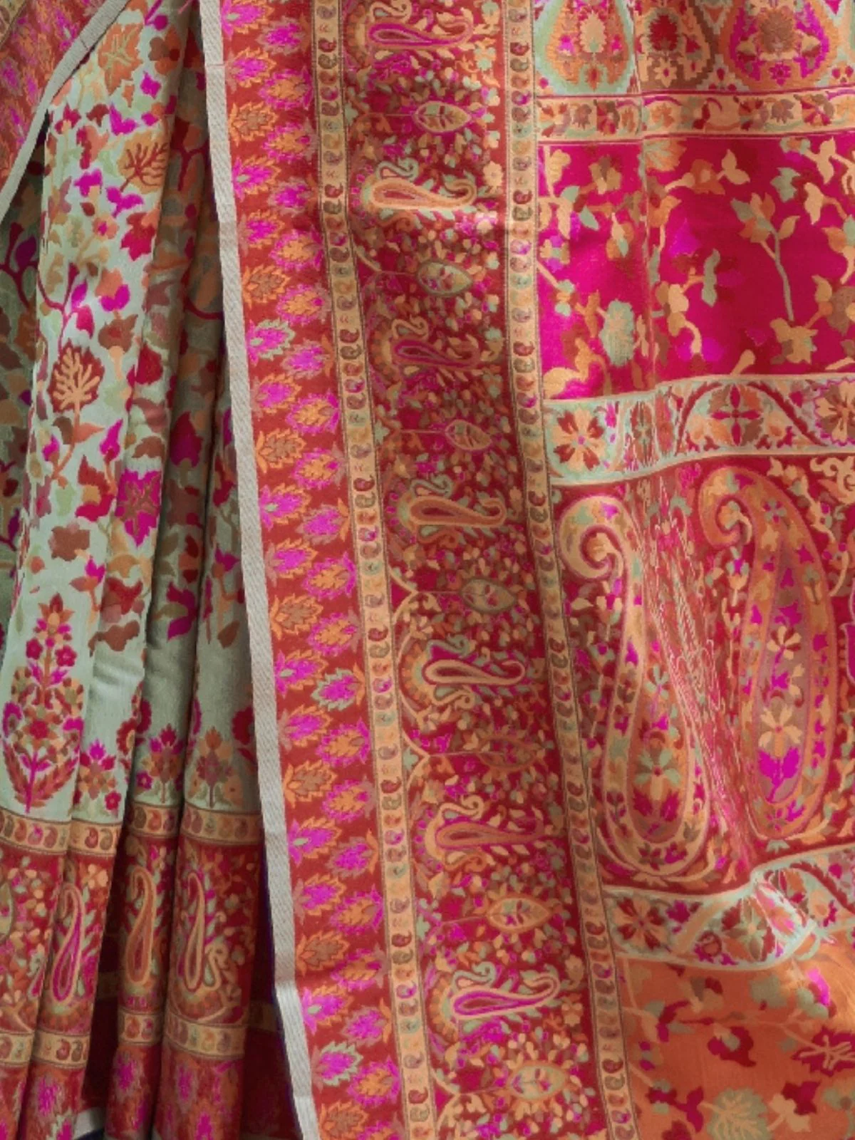 Odette Sea Green Printed Silk Blend Saree With Unstitched Blouse For Women - Image 3