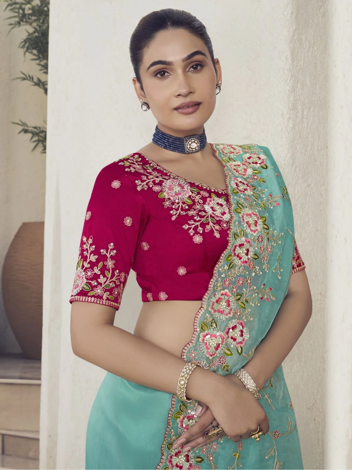 Odette Light Blue Georgette Embroidered Saree With Unstitched Blouse For Women - Image 2
