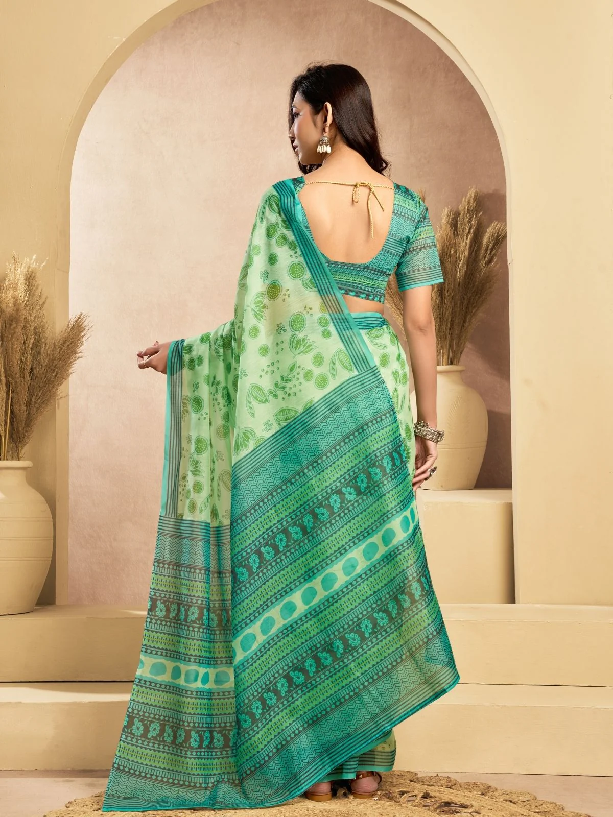 Odette Light Green Cotton Linen Zari Work Saree For Women - Image 4