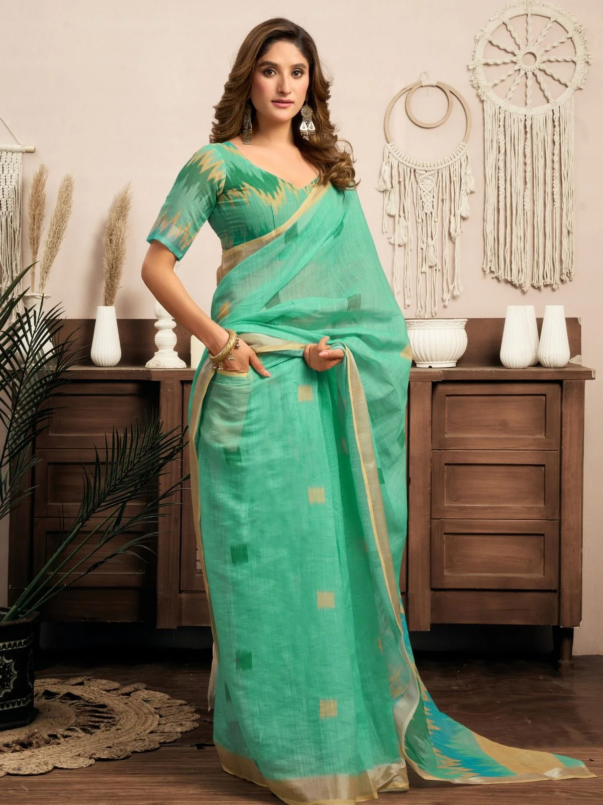 Odette Light Green Cotton Linen Zari Work Saree For Women - Image 2