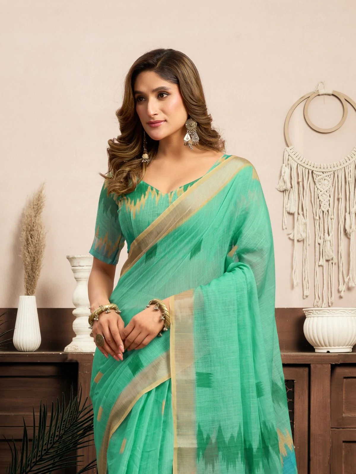 Odette Light Green Cotton Linen Zari Work Saree For Women - Image 5
