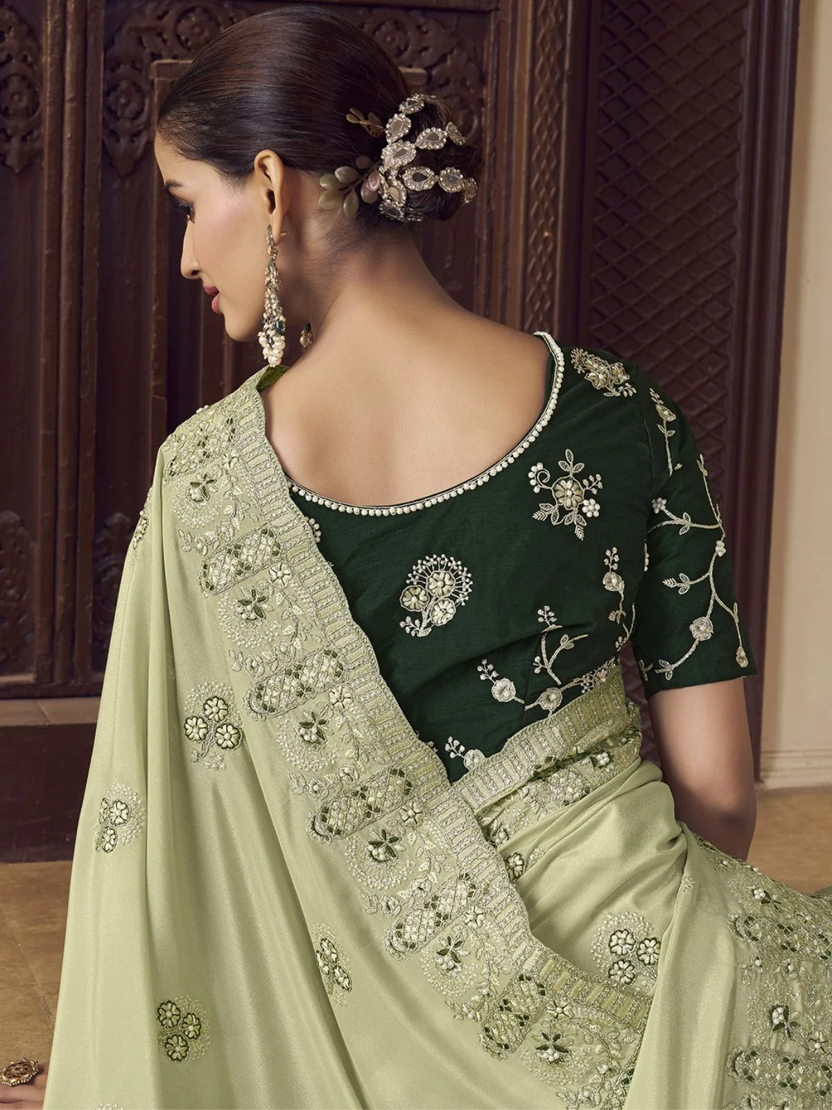 Odette Light Green Georgette Embroidered Elegant Saree For Women - Image 2