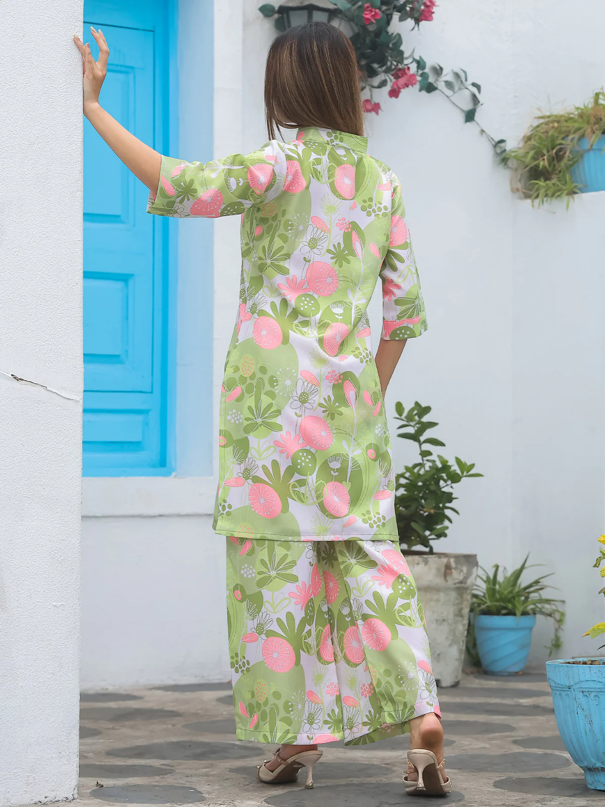 Odette Light Green Cotton Printed Co Ord Set for Women - Image 4