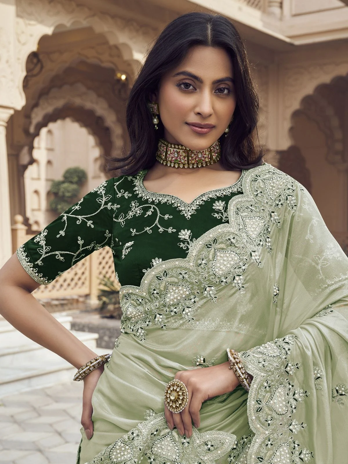 Odette Light Green Silk Blend Embellished Elegant Saree For Women - Image 2