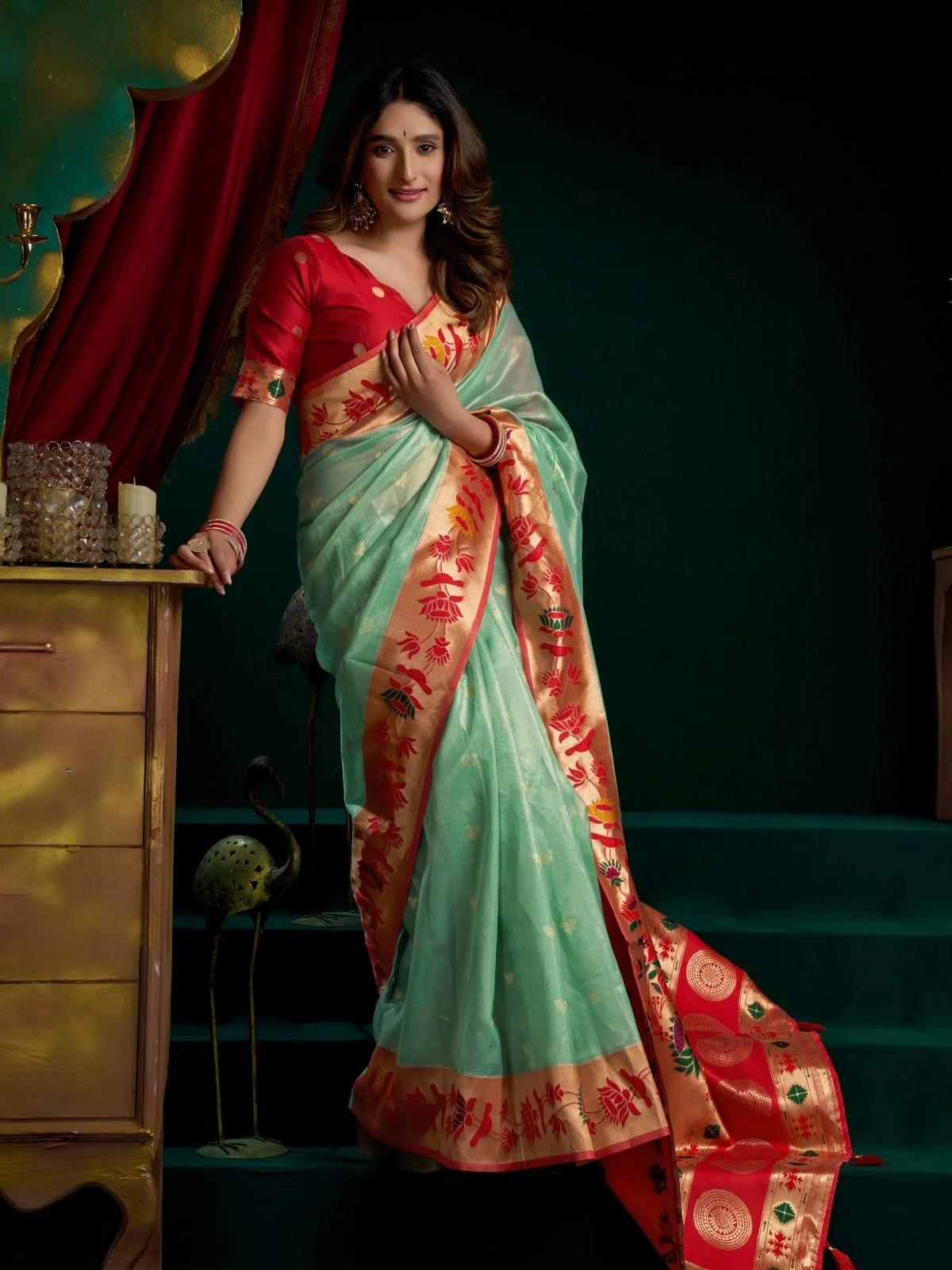 Odette Light Green Silk Blend Woven Saree For Women - Image 3