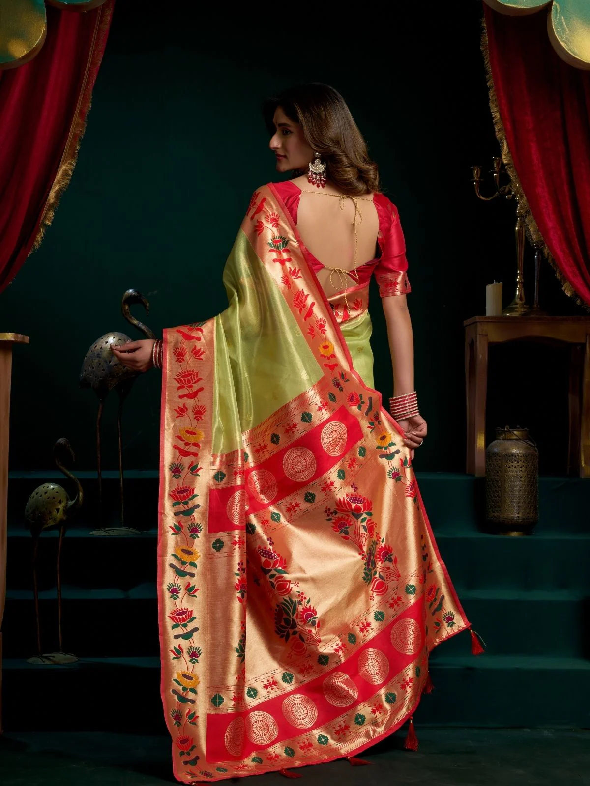 Odette Light Green Silk Blend Woven Saree For Women - Image 4