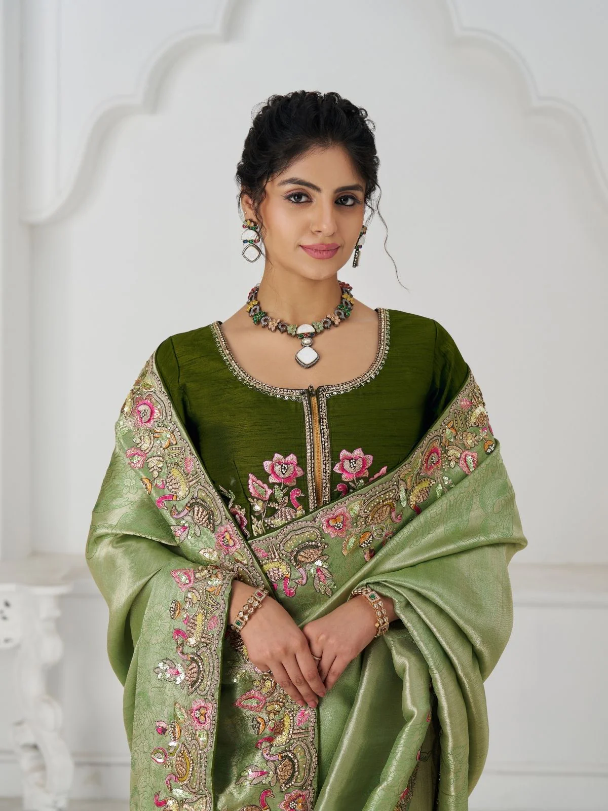 Odette Light Green Viscose Silk Embroidered Saree For Women - Image 4
