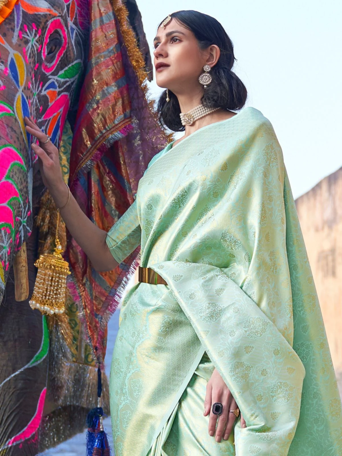 Odette Light Green Woven Design Silk Blend Saree With Unstitched Blouse For Women - Image 3