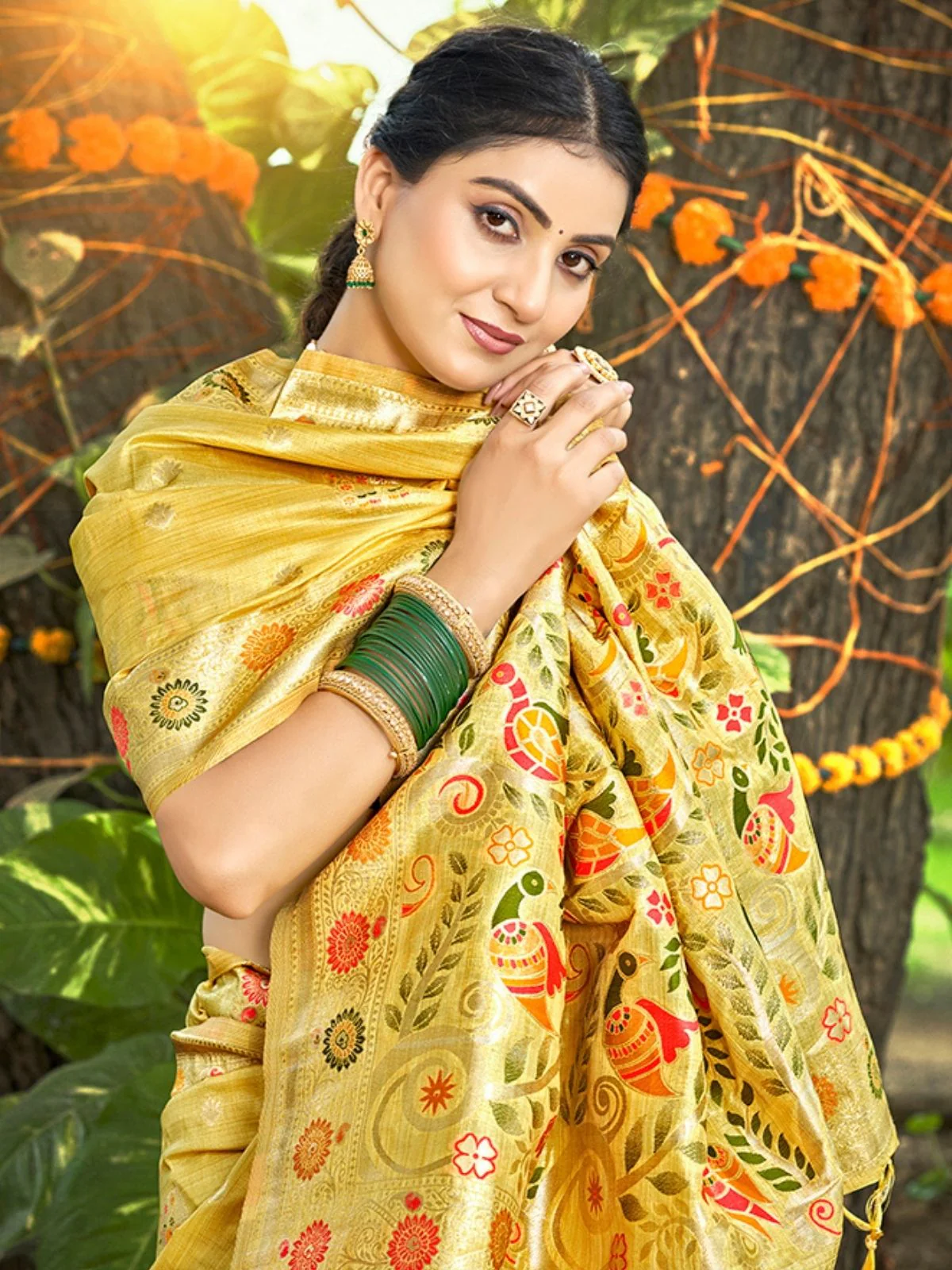 Odette Light Mustard Silk Blend Printed Saree For Women - Image 2