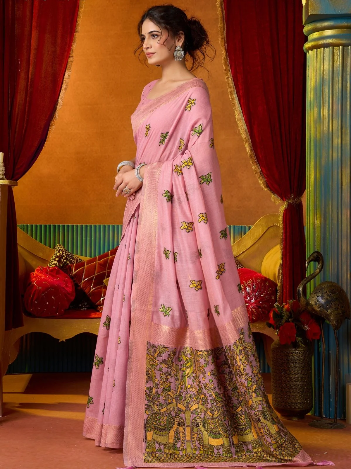 Odette Light Pink Cotton Blend Printed Saree For Women - Image 2