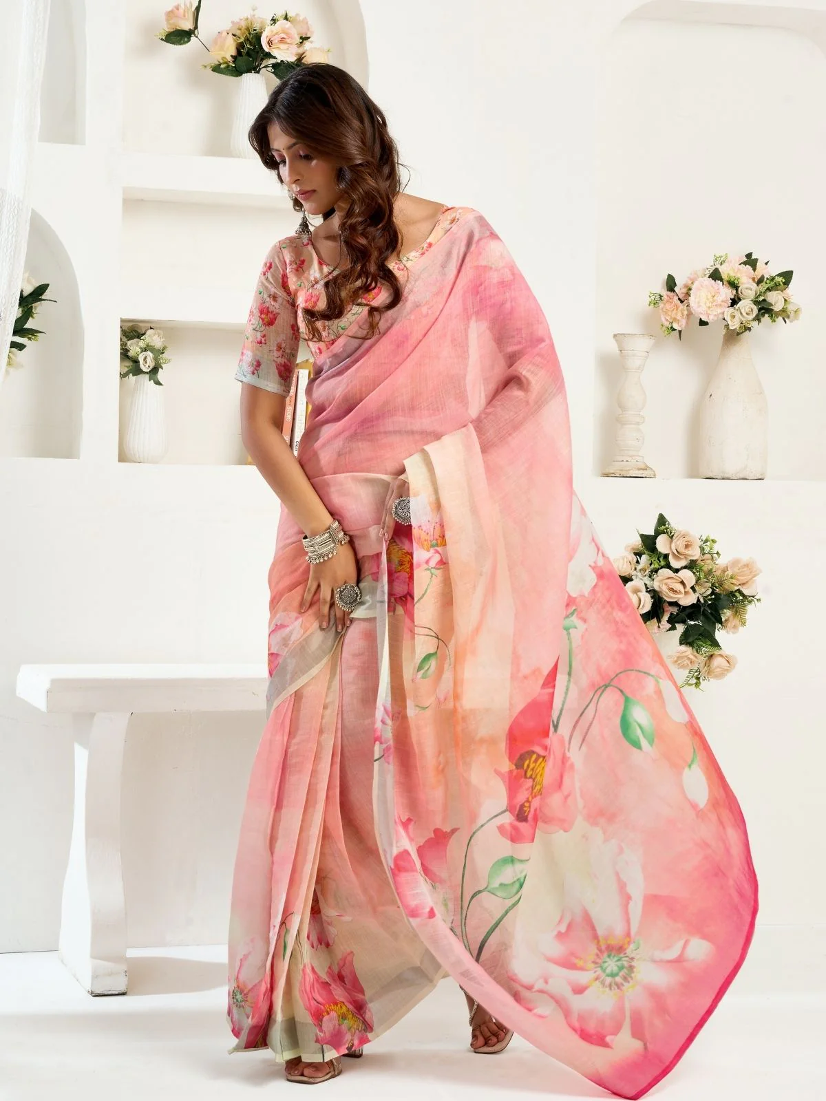 Odette Light Pink Cotton Linen Zari Work Saree For Women - Image 2