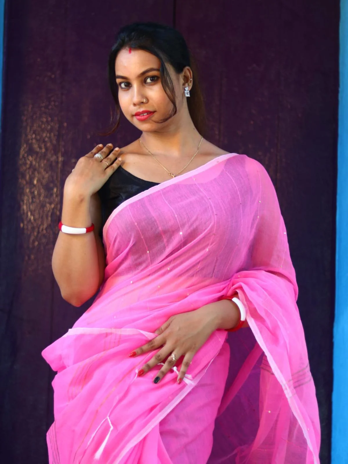 Odette Light Pink Cotton  Saree  With Unstitched Blouse for Women - Image 4