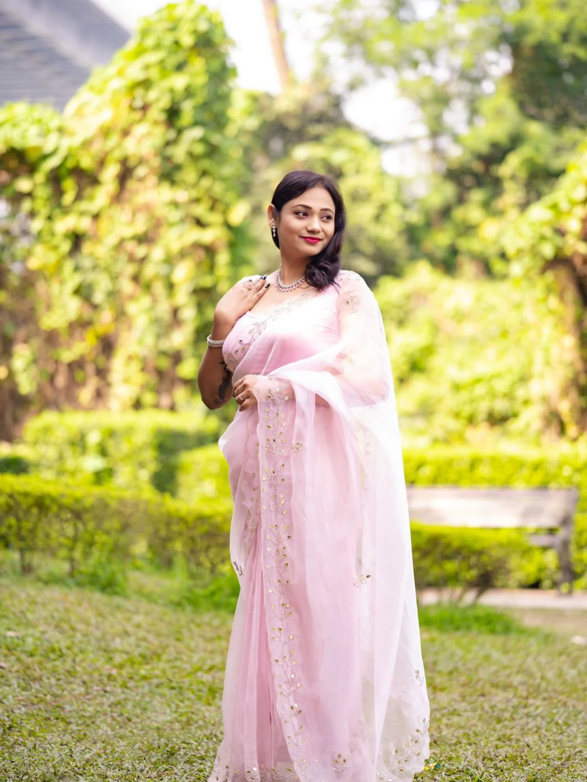 Odette Light Pink Organza Embellished Saree with Unstitched Blouse for Women - Image 4