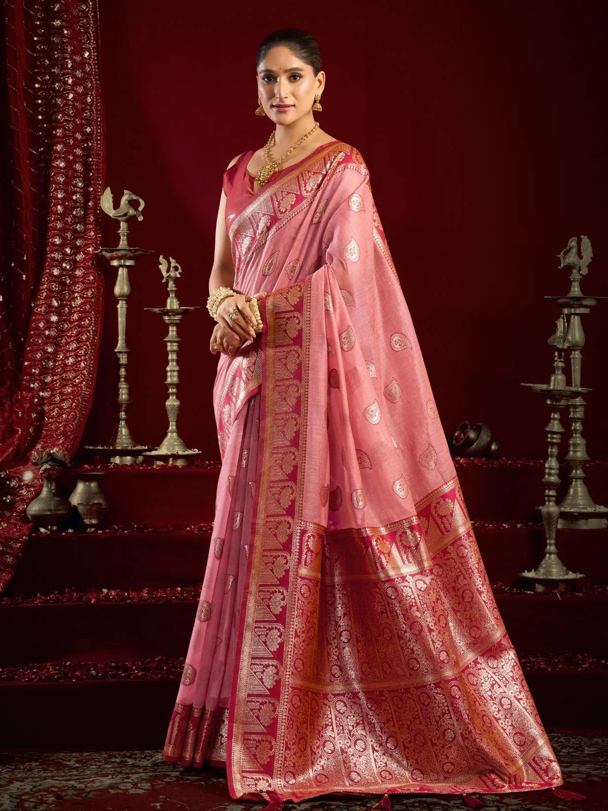 Odette Light Pink Silk Blend Woven Saree For Women - Image 2