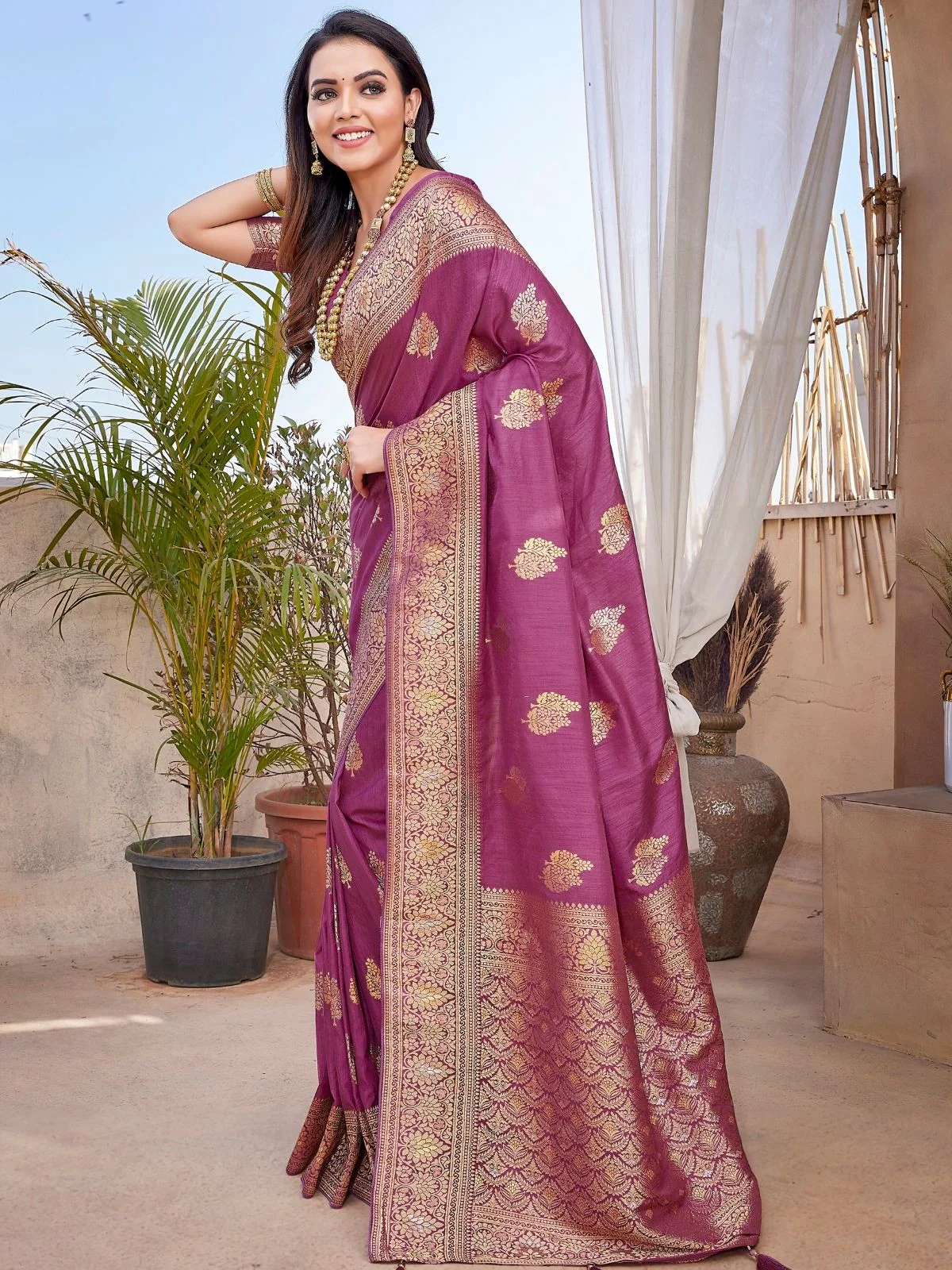 Odette Light Pink Silk Woven Saree For Women - Image 2
