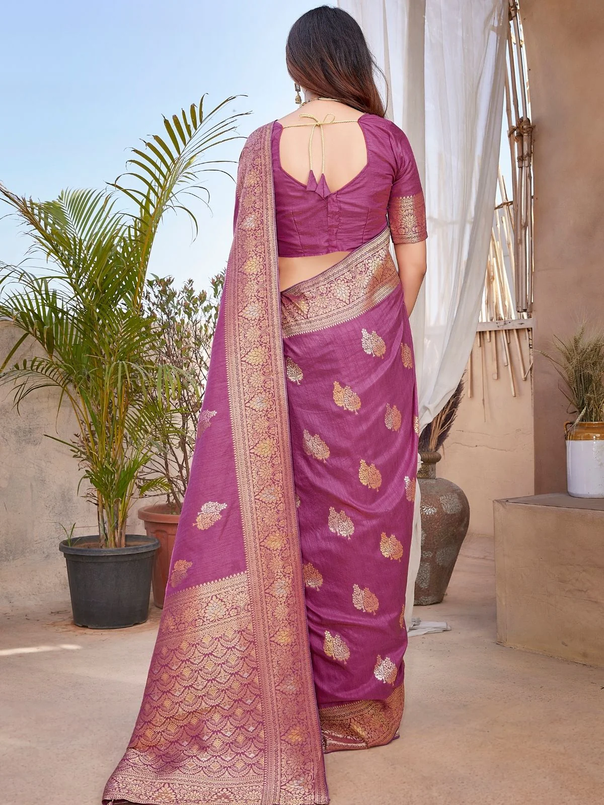 Odette Light Pink Silk Woven Saree For Women - Image 3