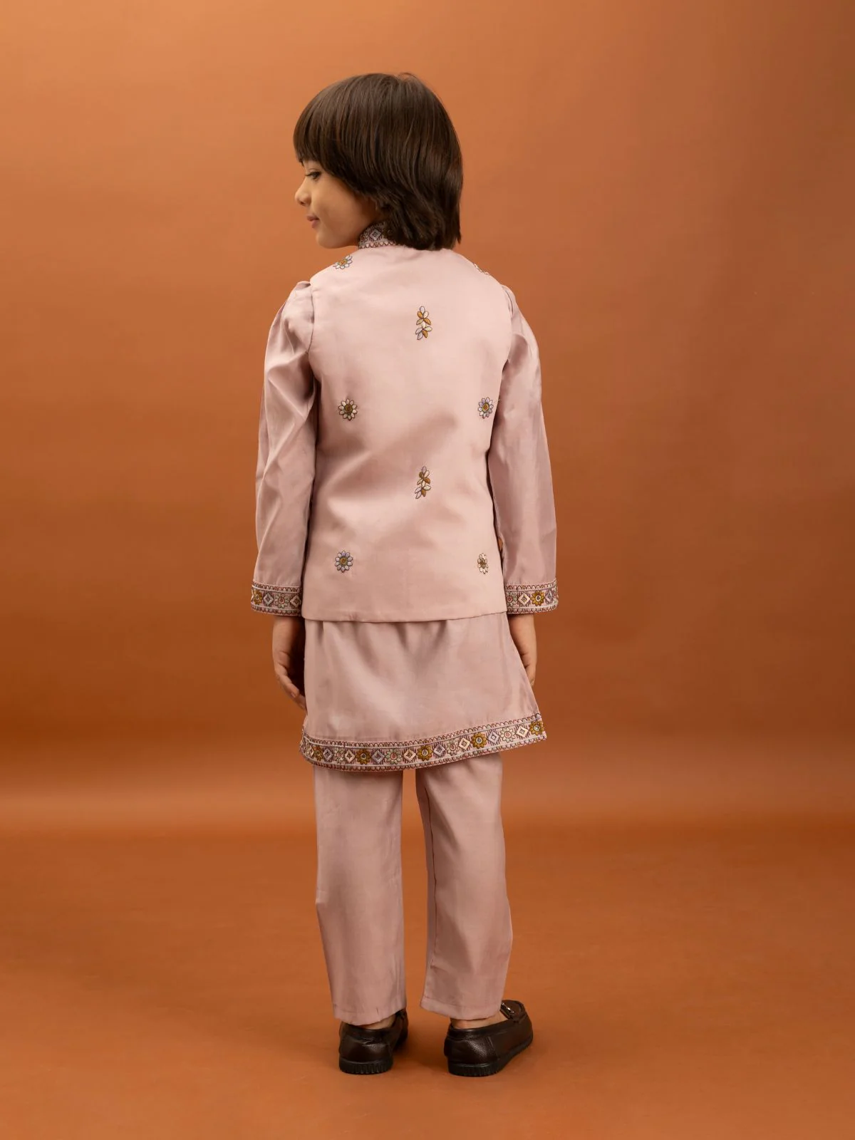 Odette Light Pink Viscose Silk Embroidered Stitched Kurta Set For Kids - Image 2