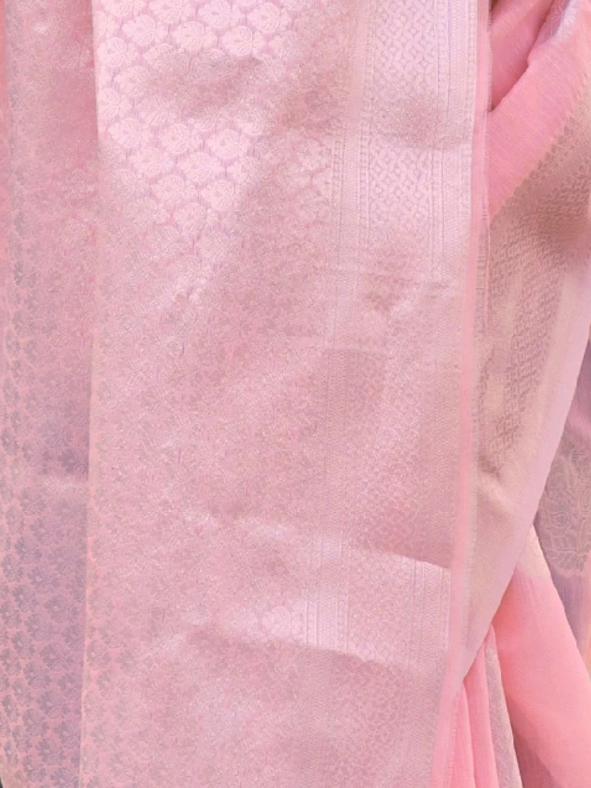 Odette Light Pink Woven Design Linen Saree With Unstitched Blouse For Women - Image 3