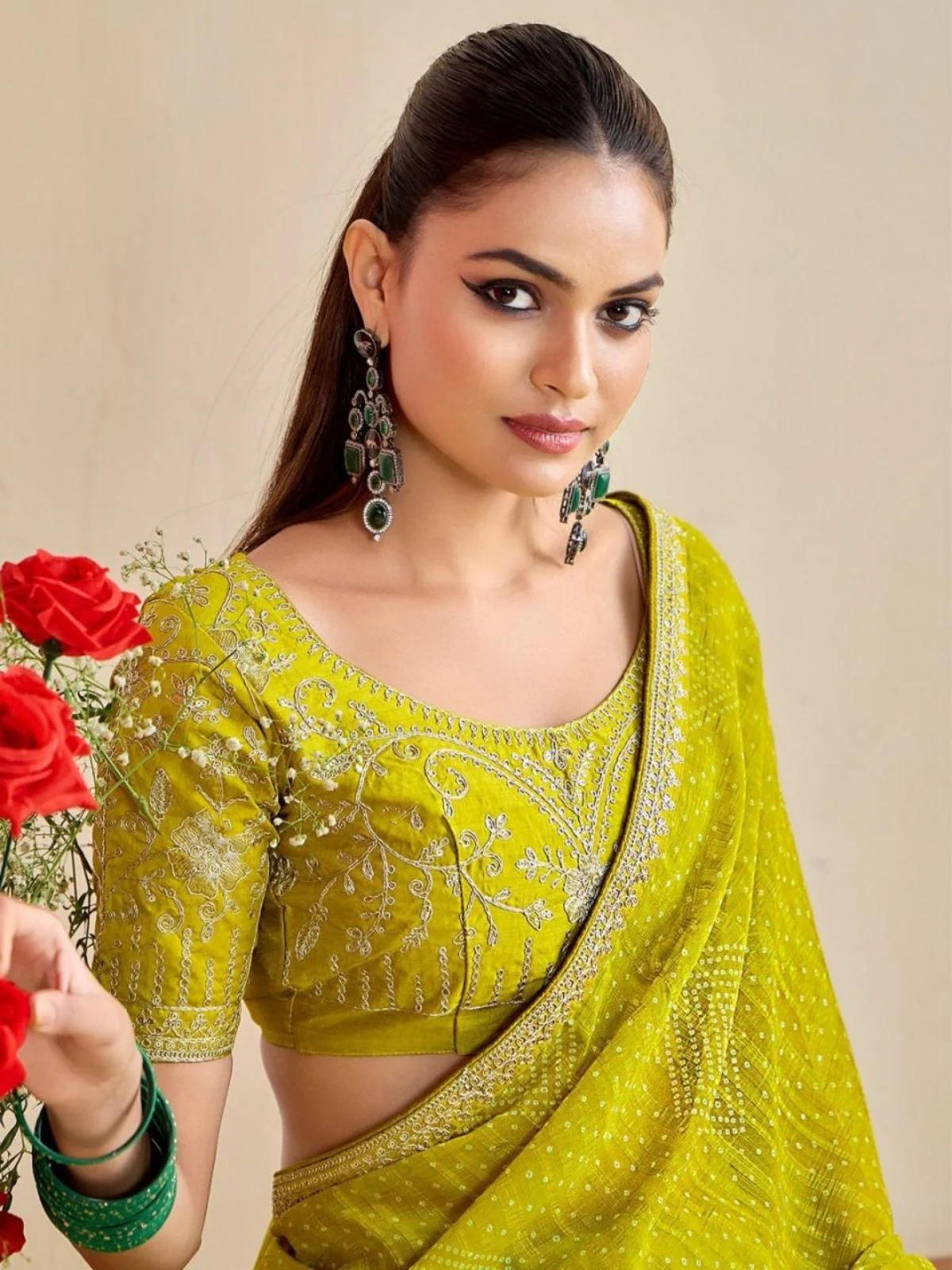 Odette Lime Green Chiffon Embellished Saree For Women - Image 3