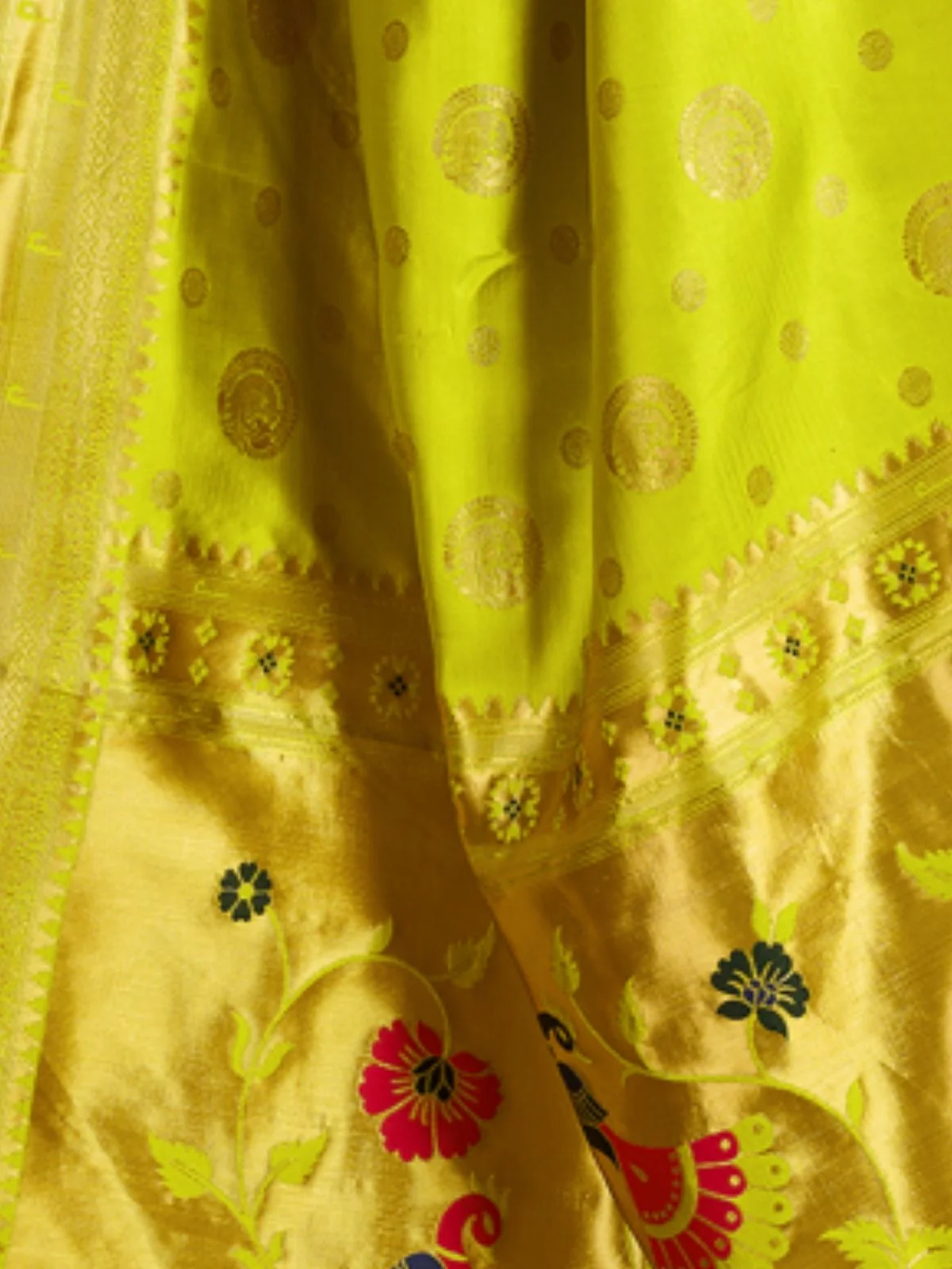 Odette Lime Green Silk Blend Woven Pithani Saree For Women - Image 6