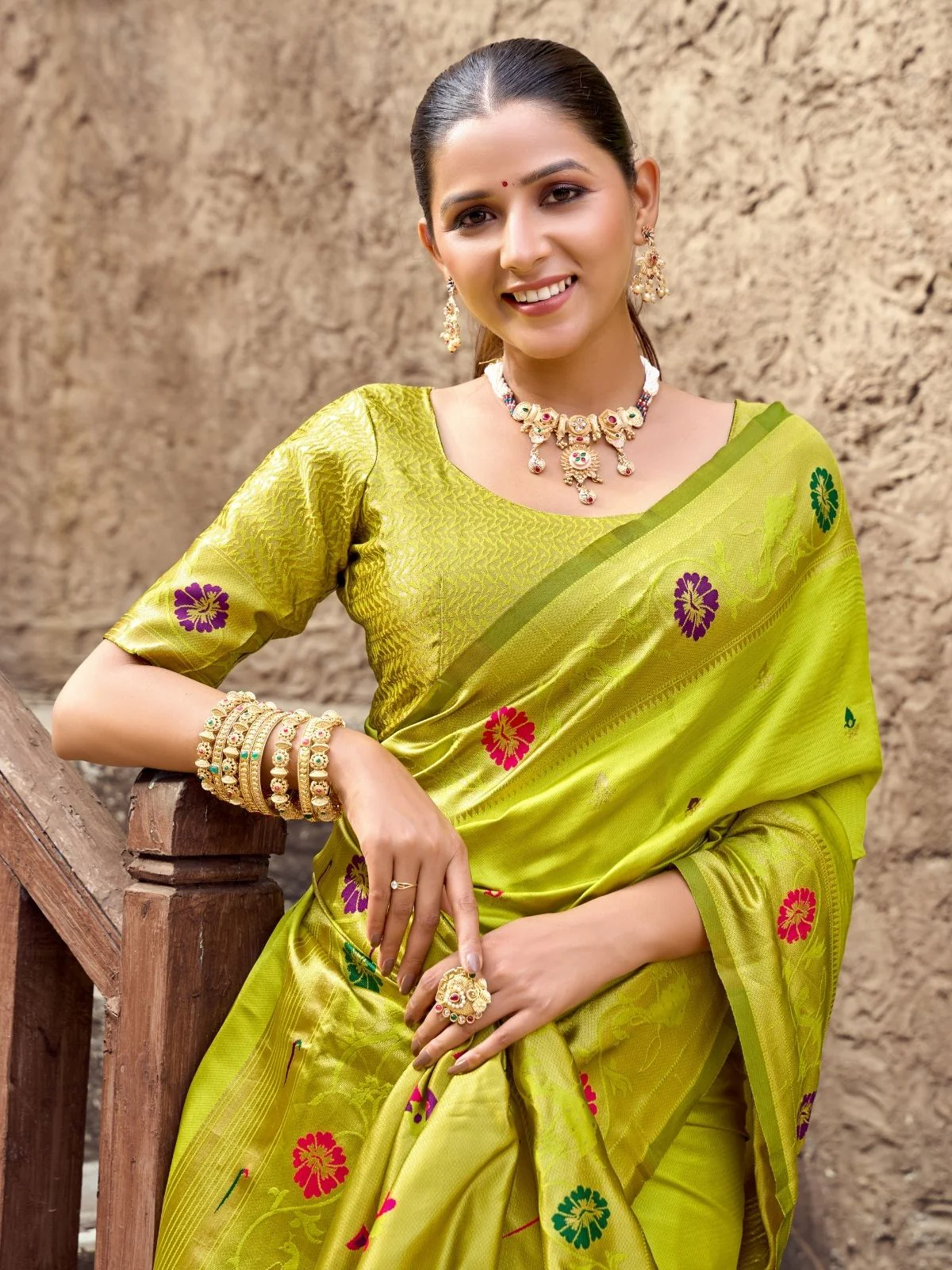 Odette Lime Green Silk Woven Paithani Saree For Women - Image 4