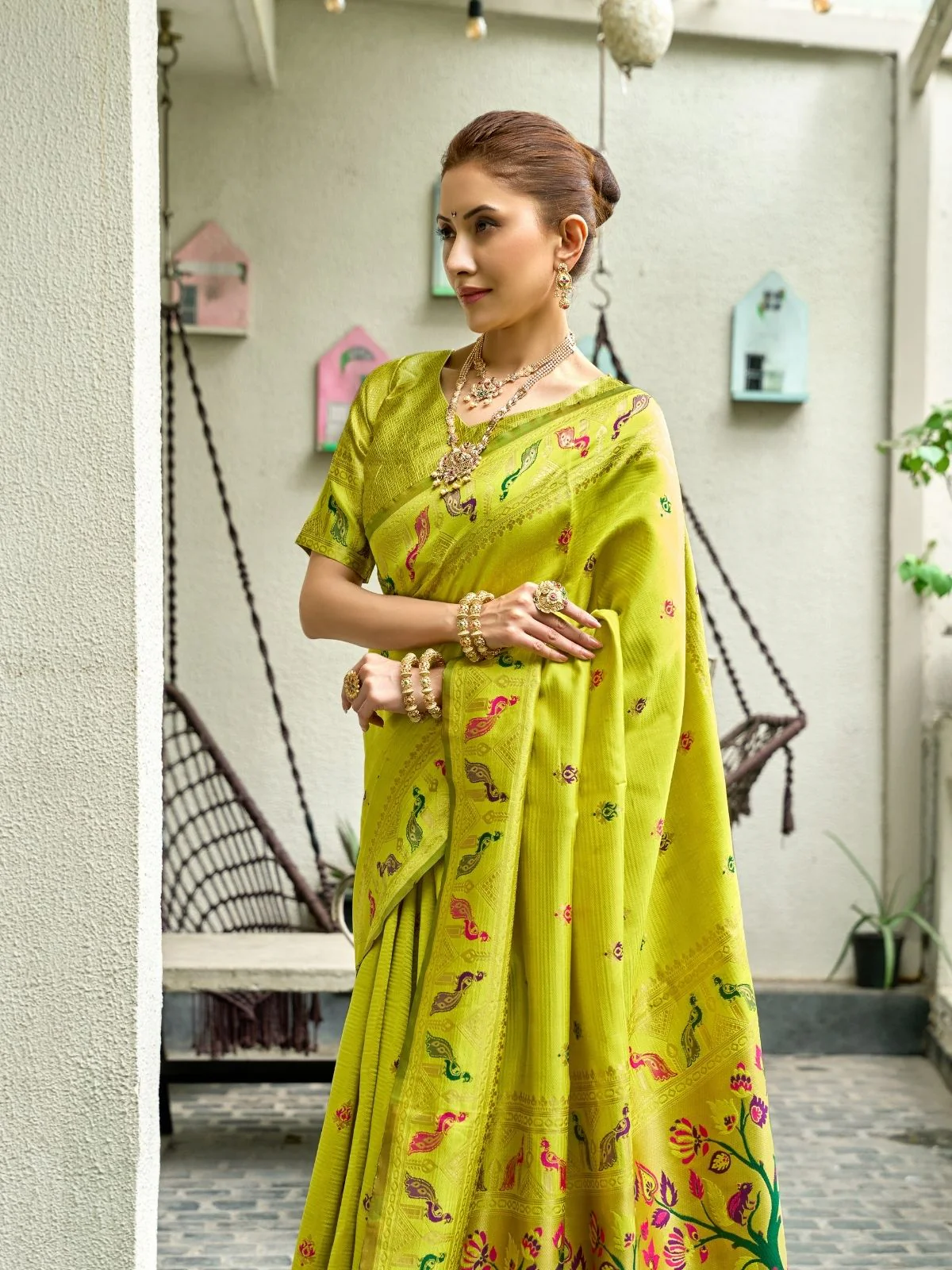 Odette Lime Green Silk Woven Paithani Saree For Women - Image 5