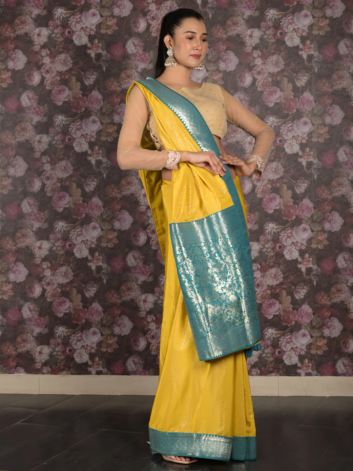 Odette Yellow Foil Printed Silk Blend Woven Saree with Unstitched Blouse for Women - Image 3