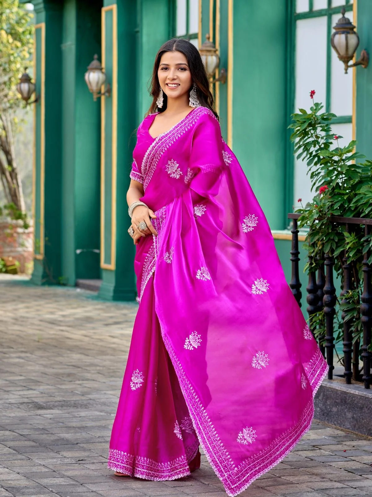 Odette Magenta Chiffon Embroidered Saree For Women - Image 2
