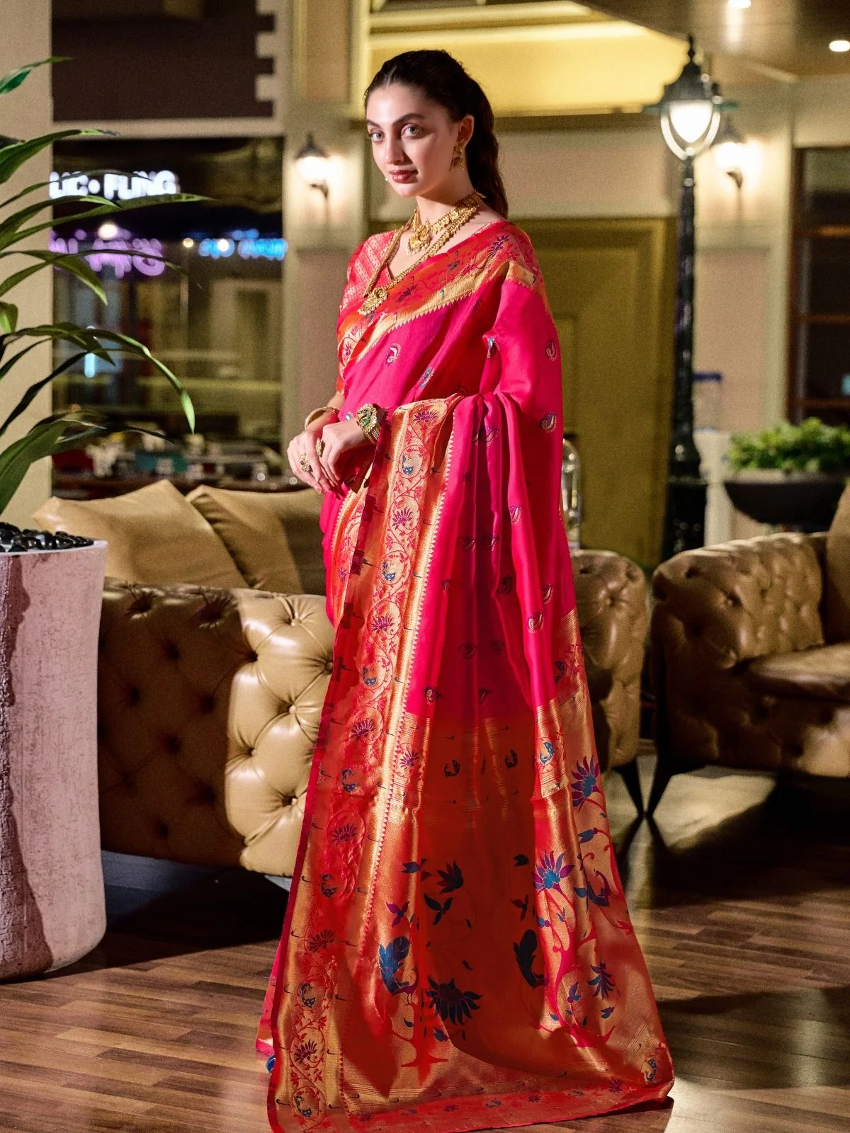 Odette Magenta Silk Woven Paithani Saree For Women - Image 2