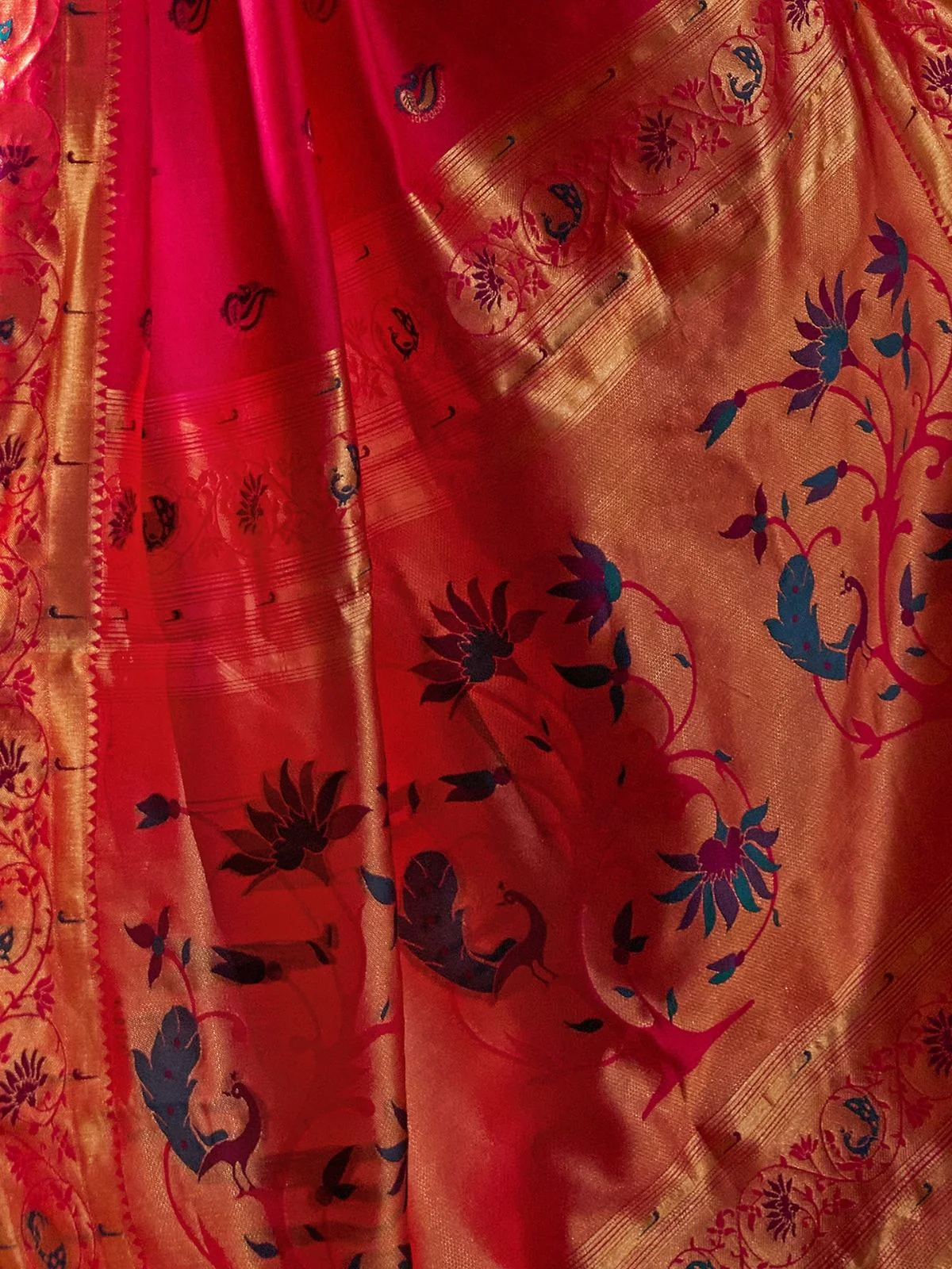 Odette Magenta Silk Woven Paithani Saree For Women - Image 5