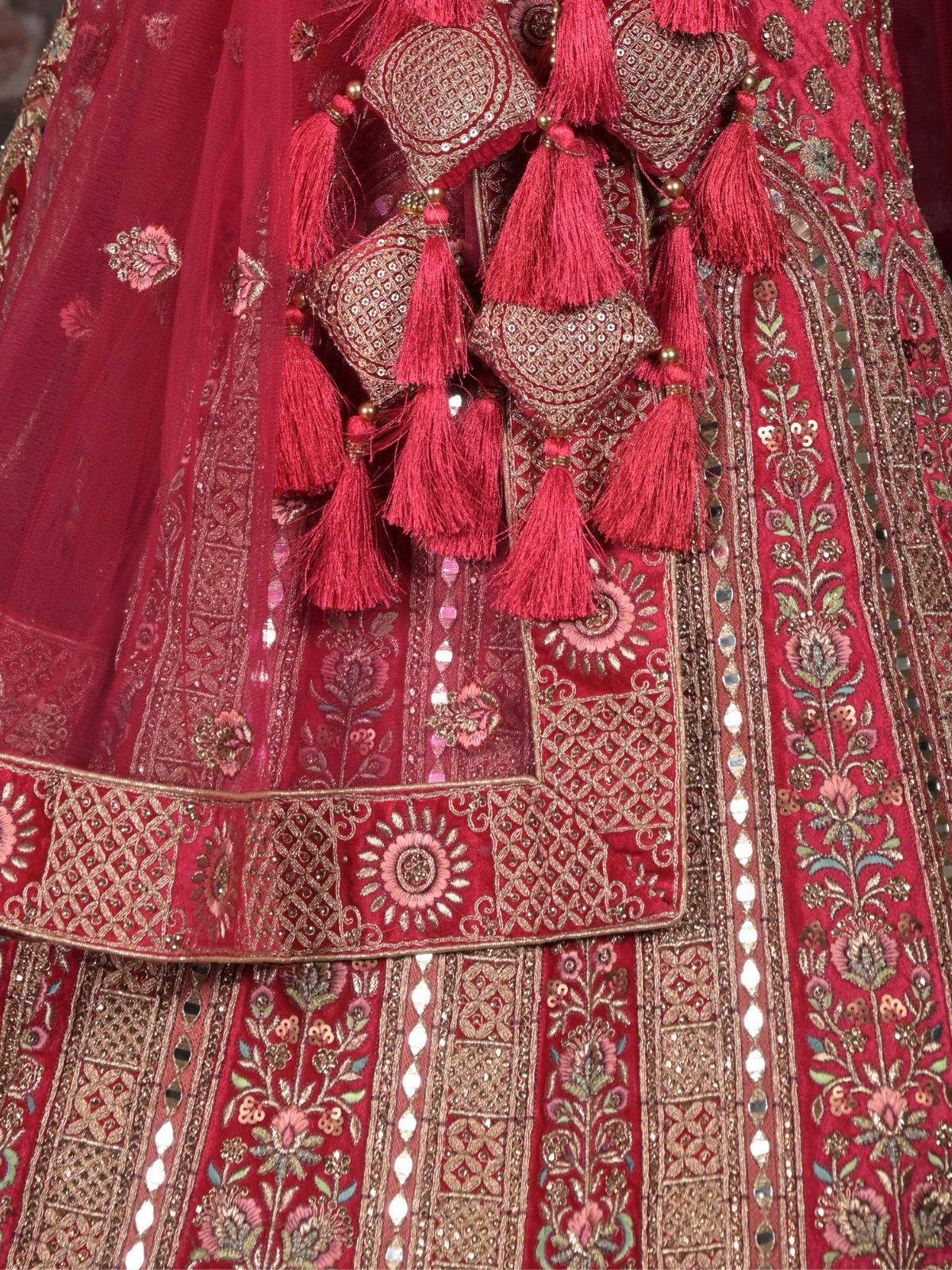 Odette Magenta Velvet Heavy Embroidered Semi Stitched Lehenga Set With Dupatta And Unstitched Blouse For Women - Image 5