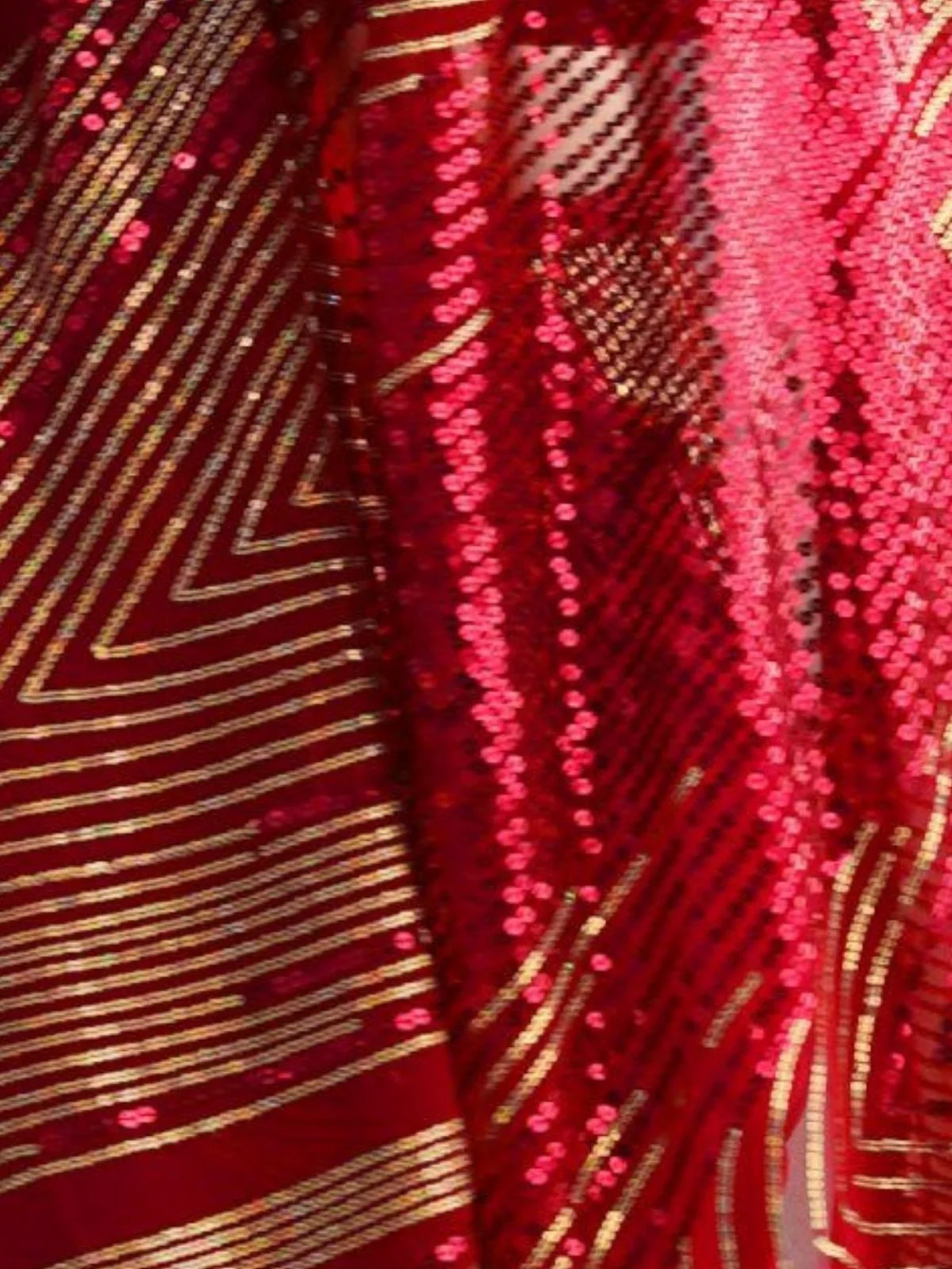 Odette Maroon Georgette Embellished Solid Saree For Women - Image 5